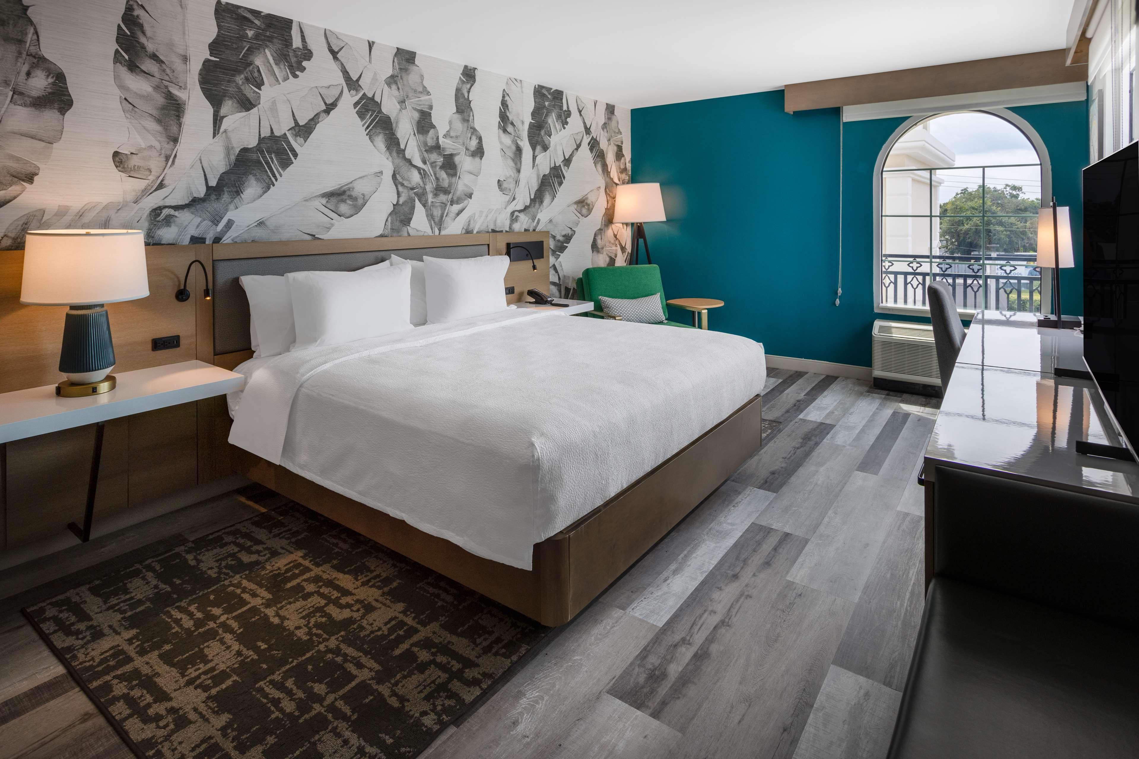 Double King Size Bed