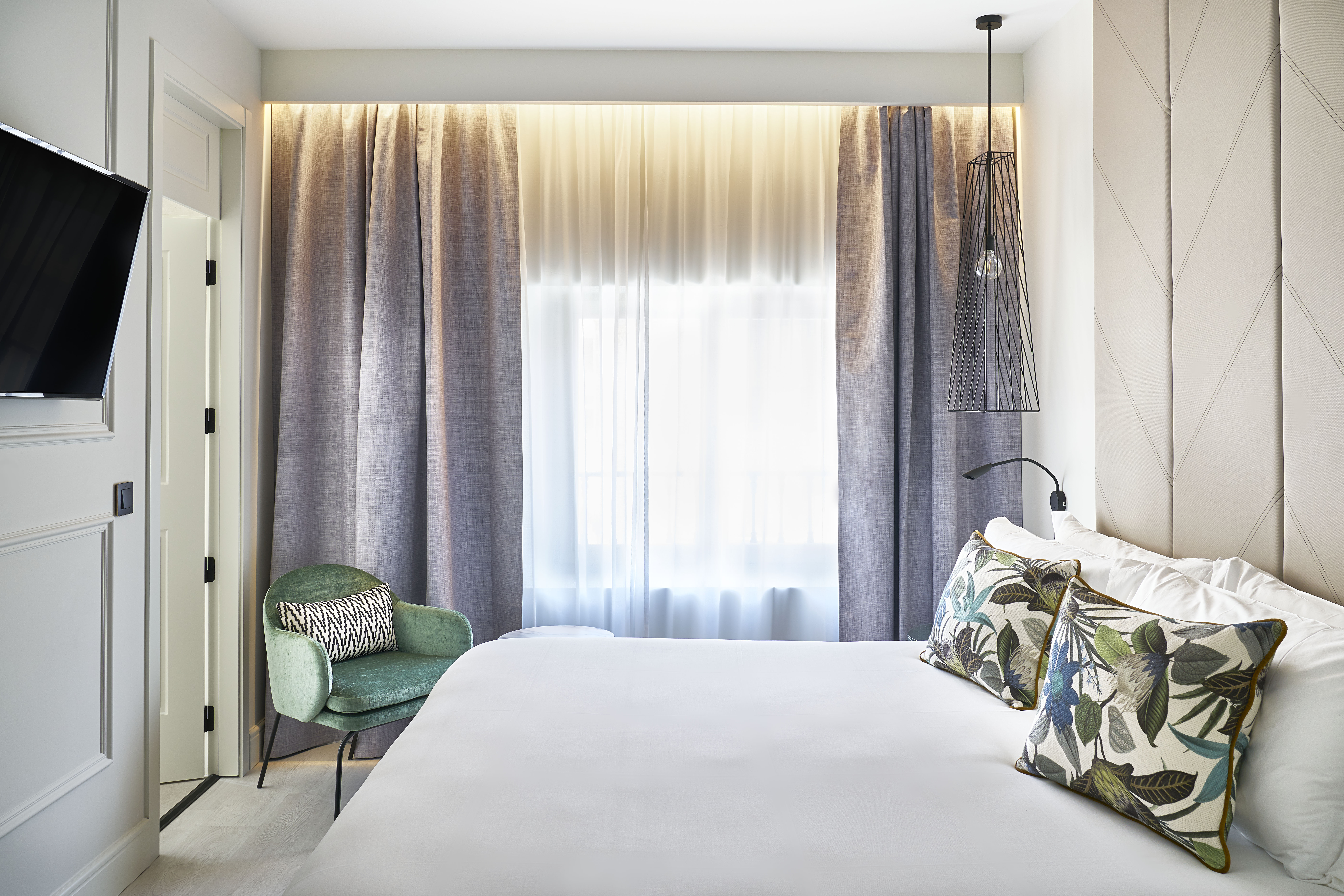 Double Single Superior