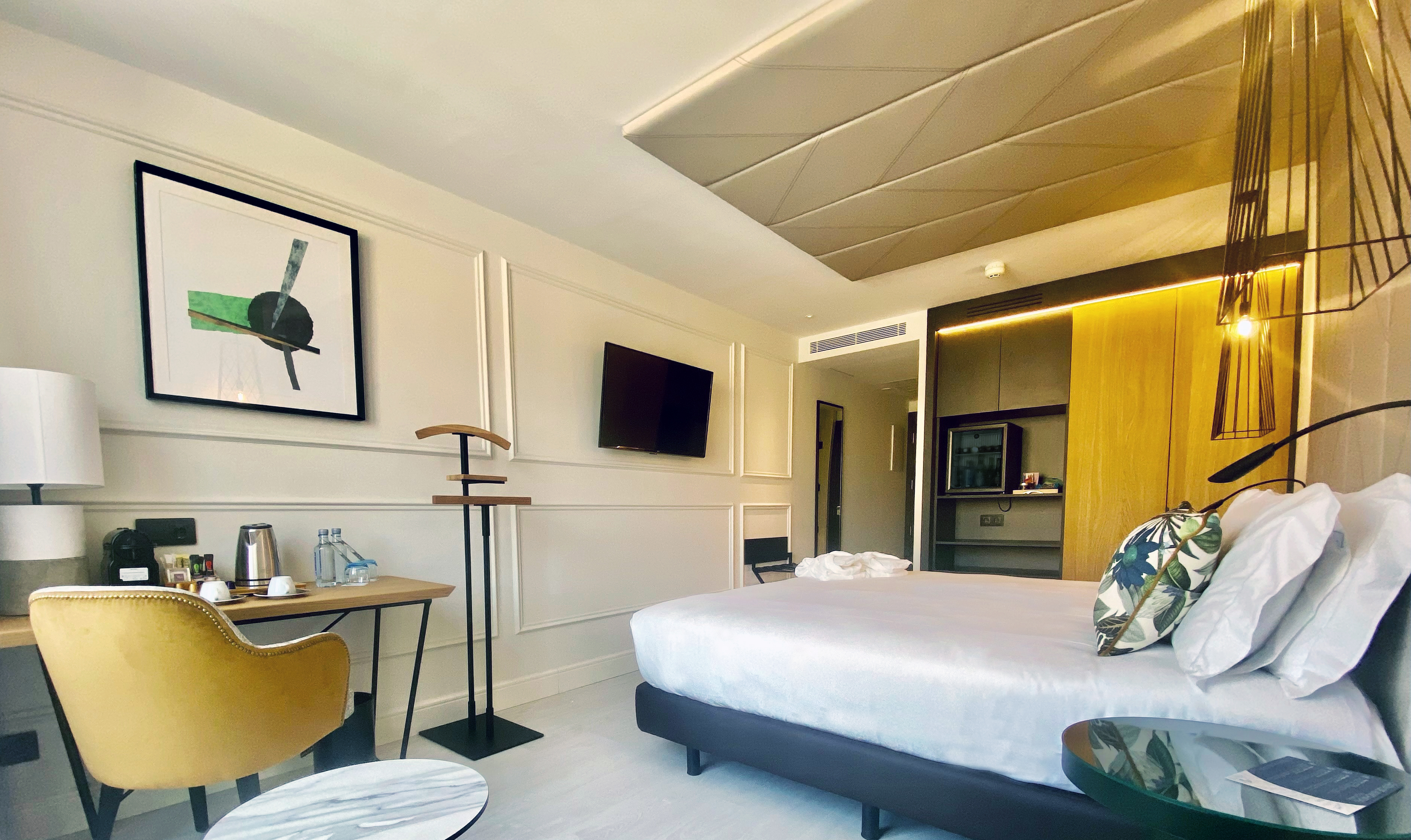 Double Single Superior