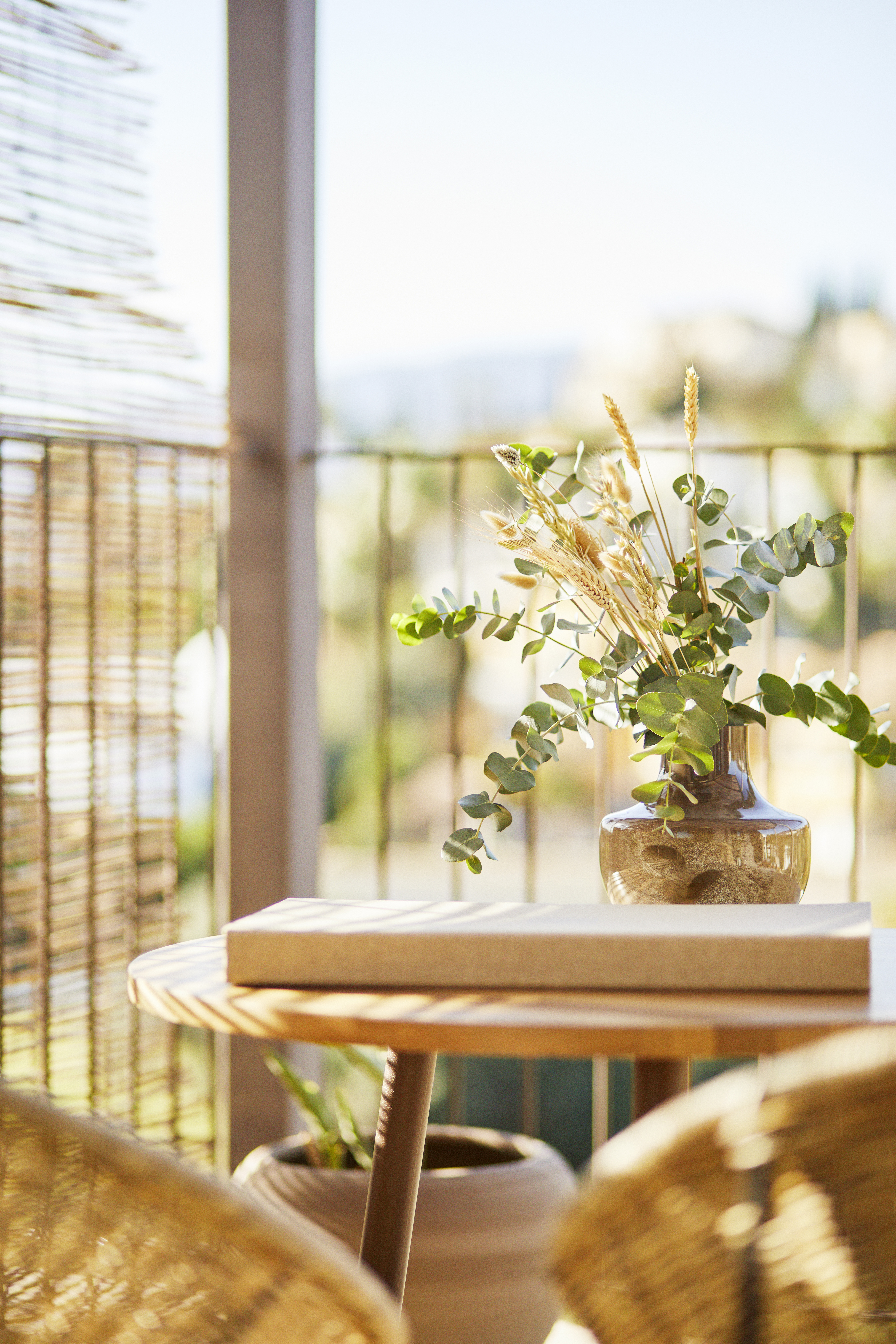 Double Garden View King Bed