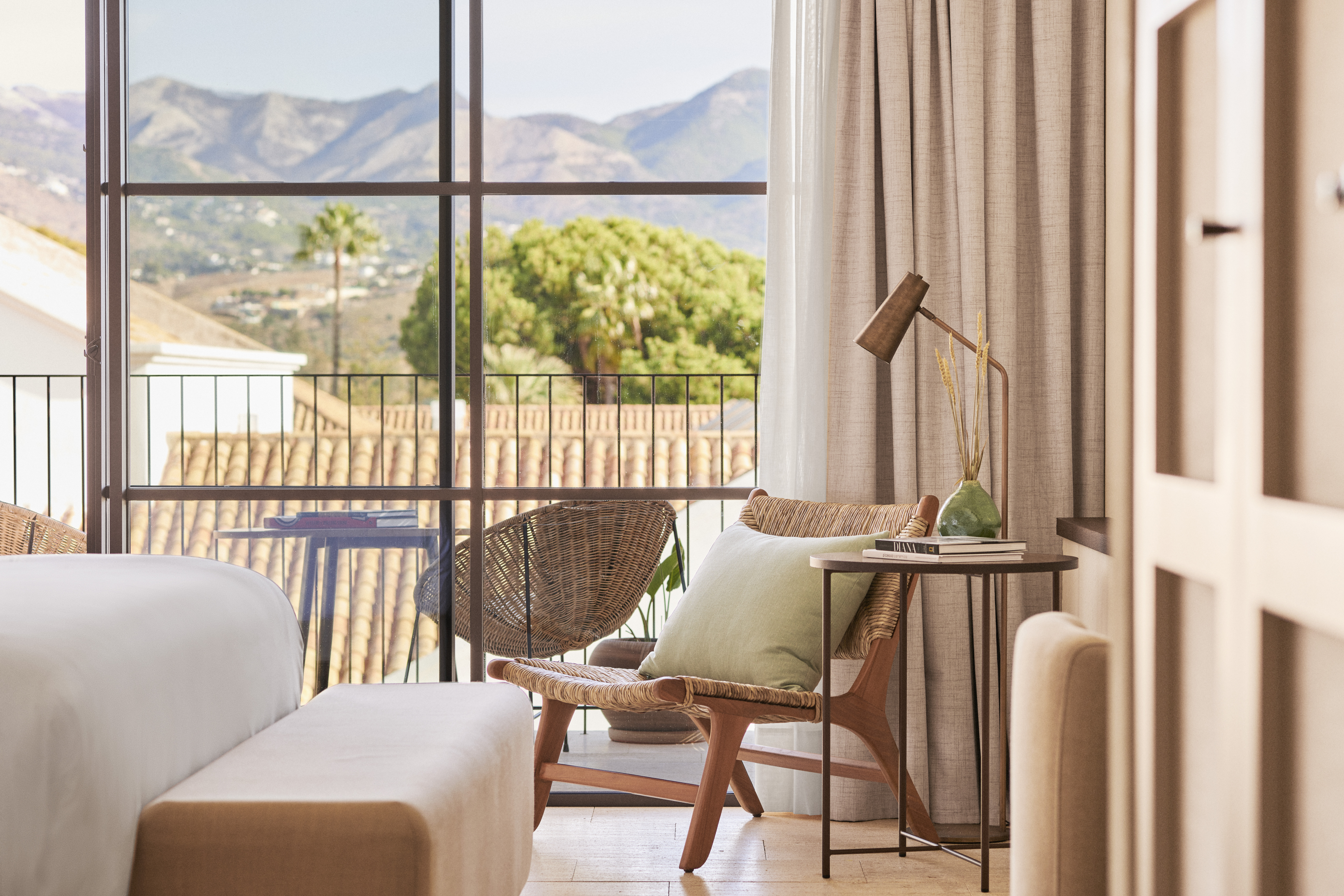 Double King Size Bed