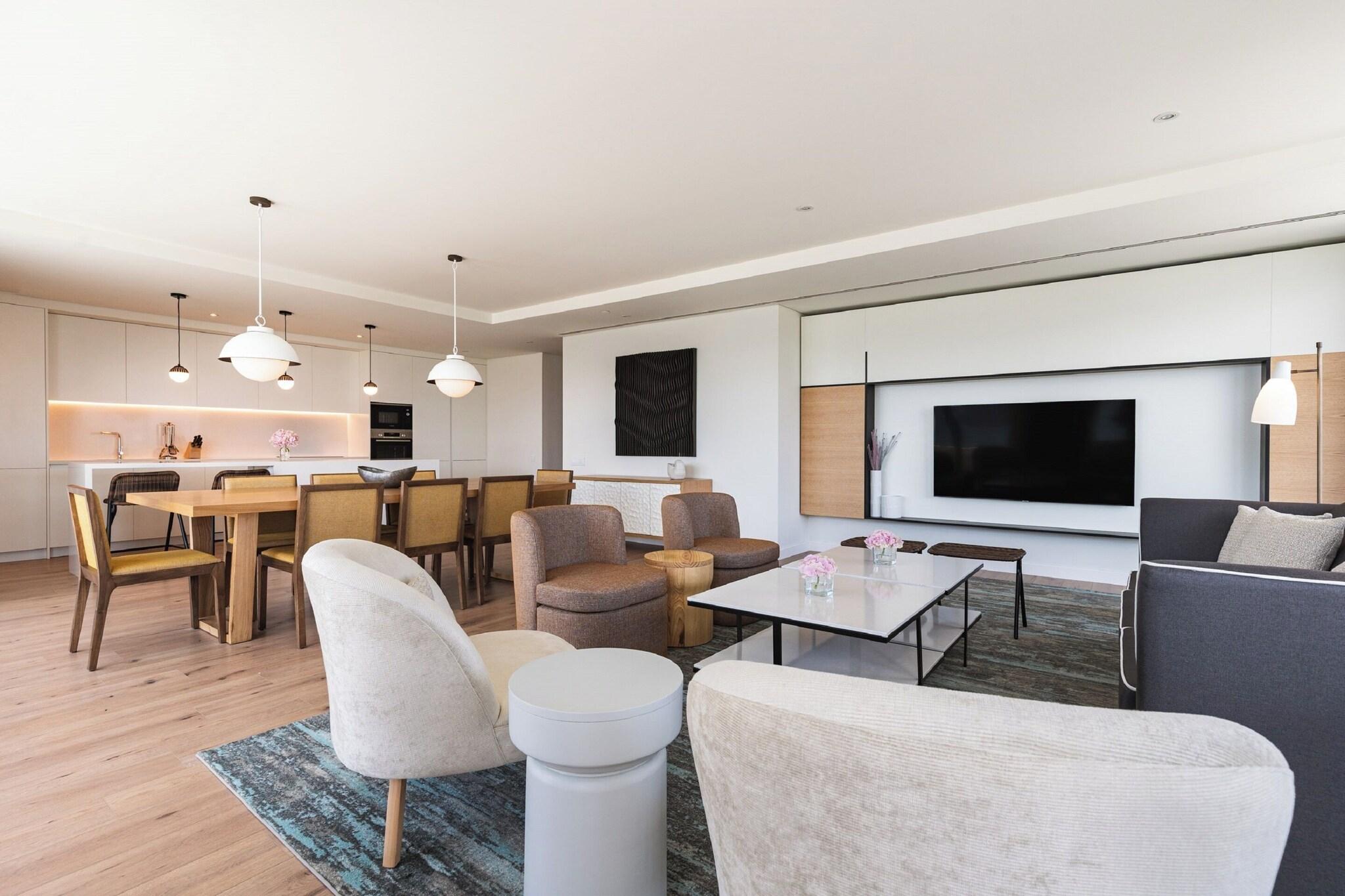 Suite Premium Queen Bed