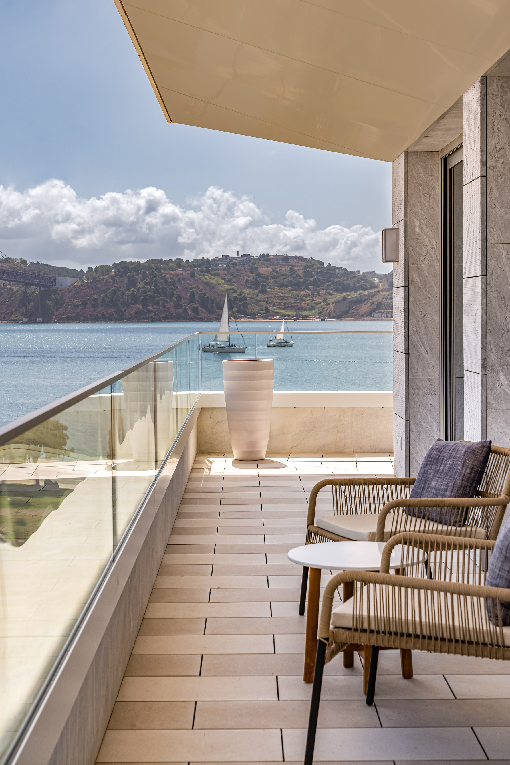 Suite Deluxe Queen Bed