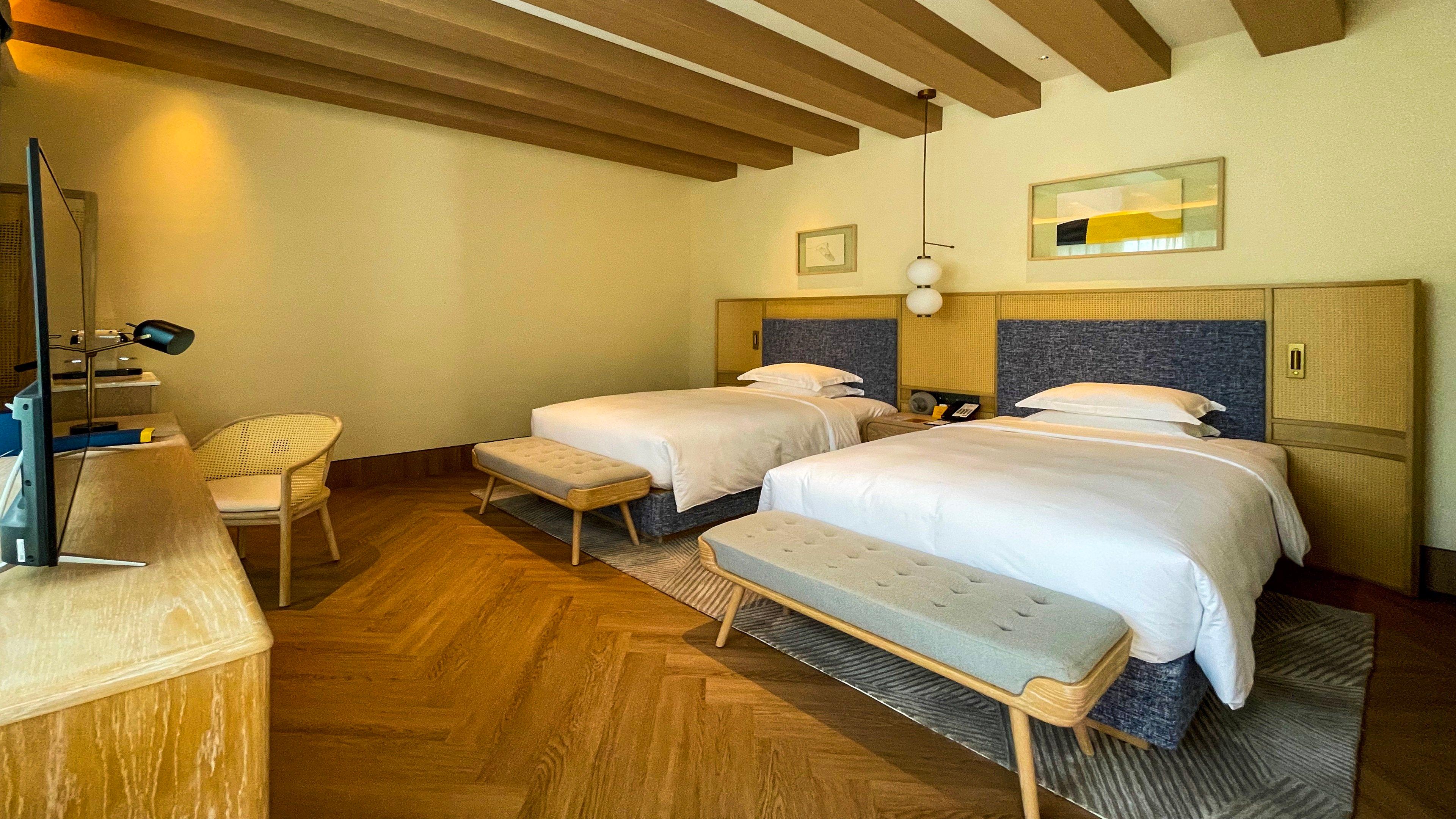 Suite with Kitchenette