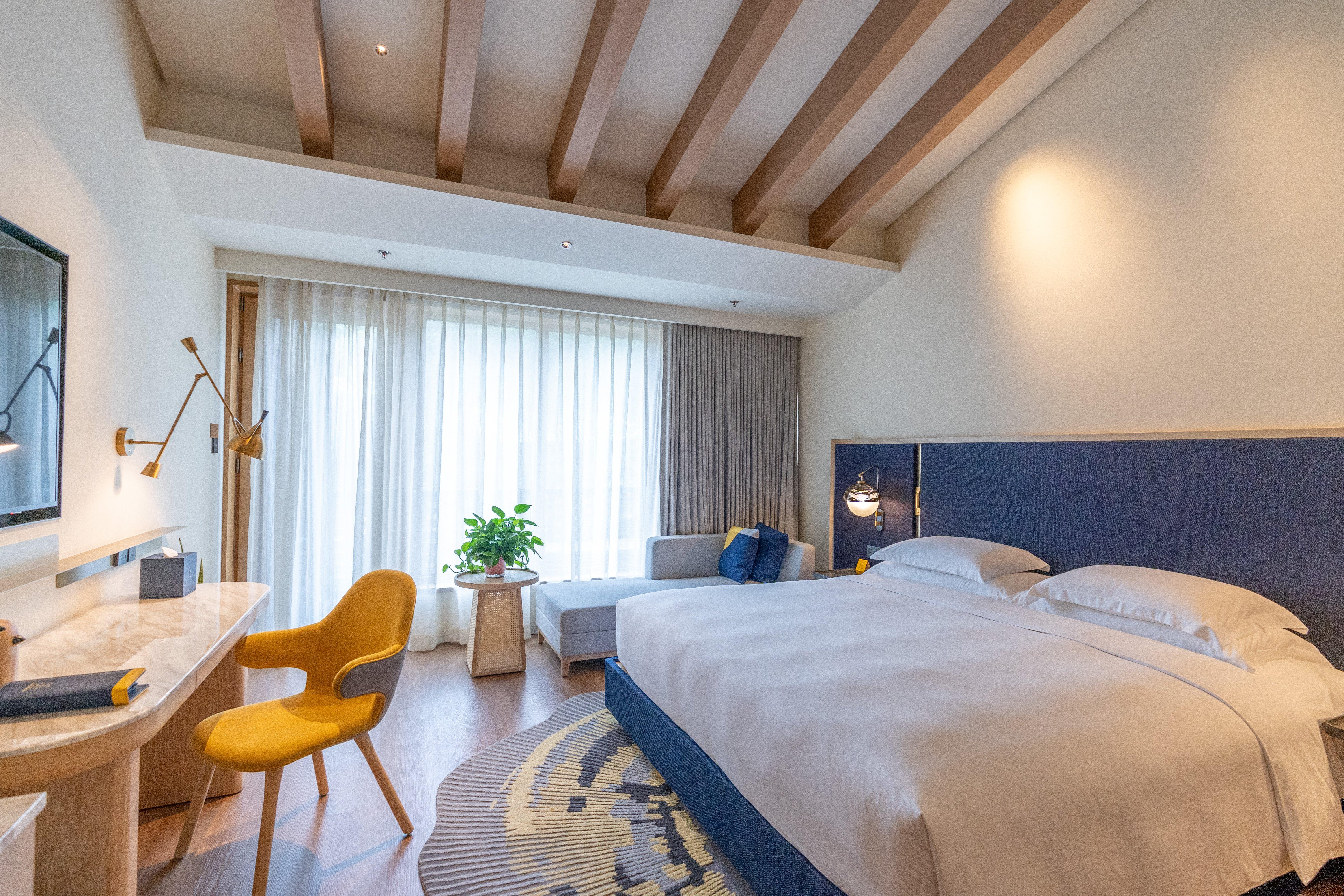 Double King Size Bed