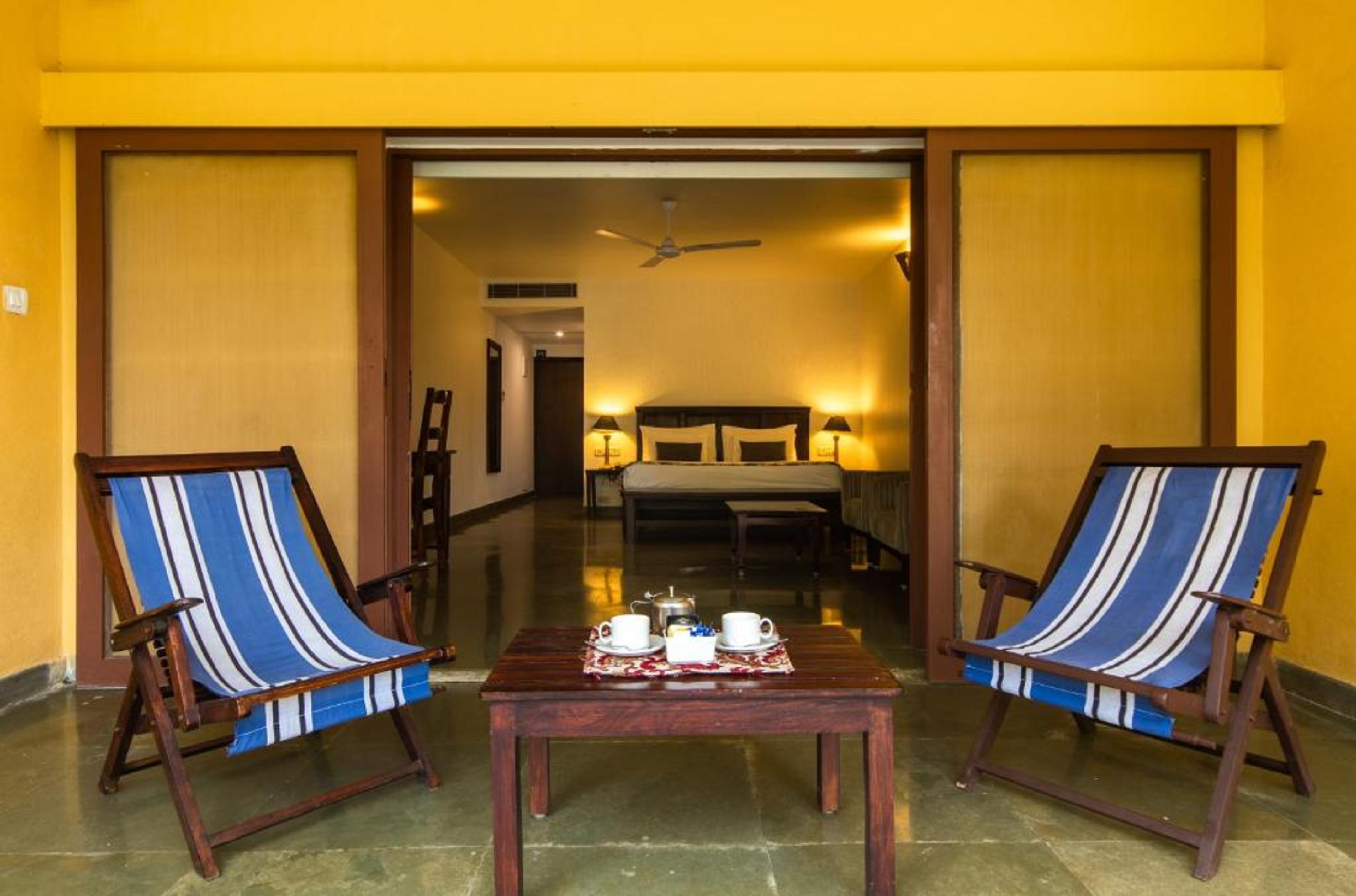 Double or Twin One Bedroom One Bathroom