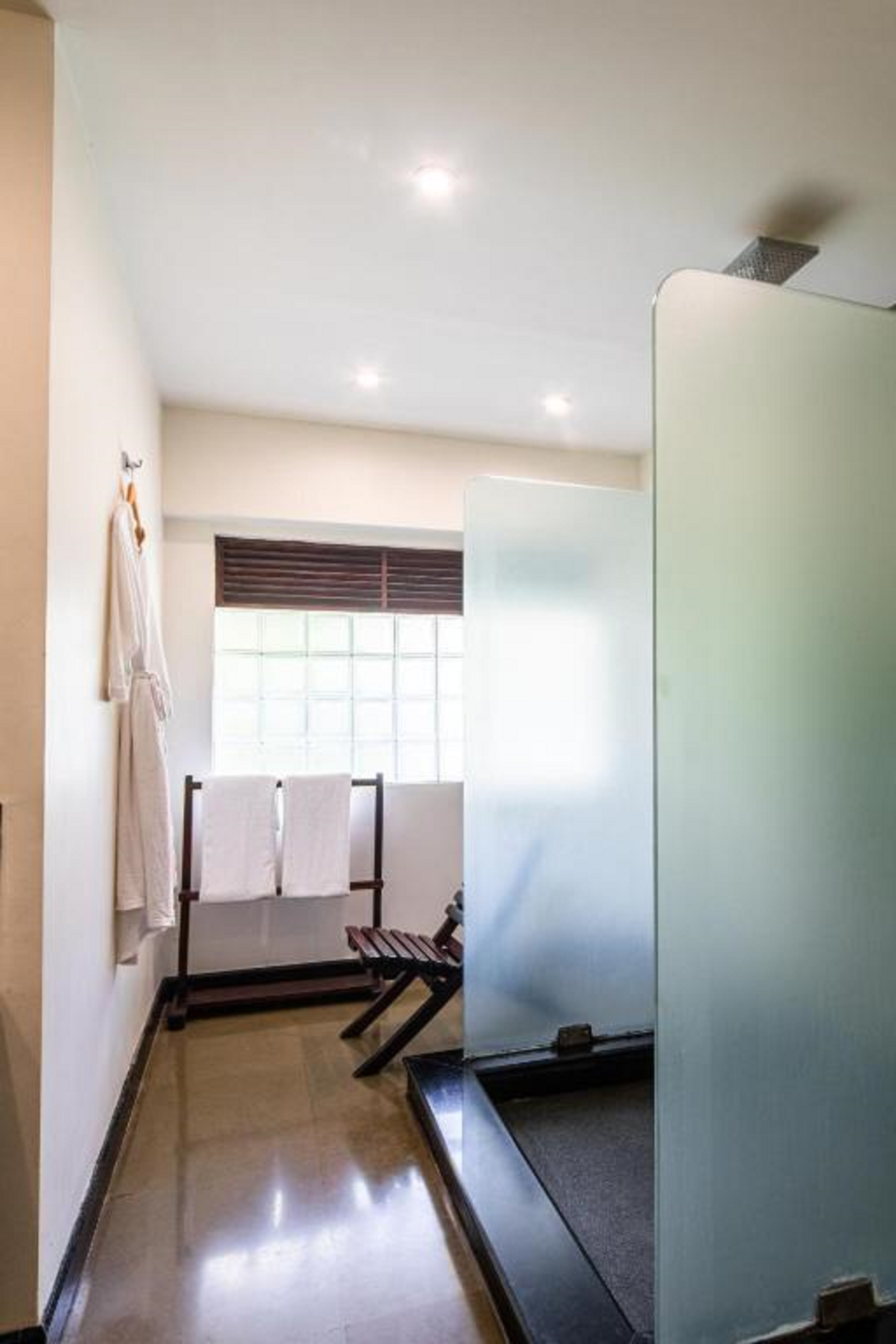 Double or Twin One Bedroom One Bathroom