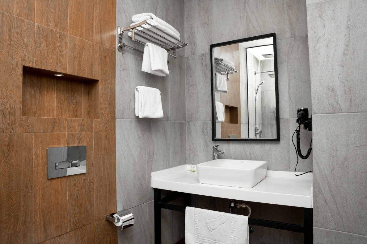 Double or Twin Deluxe