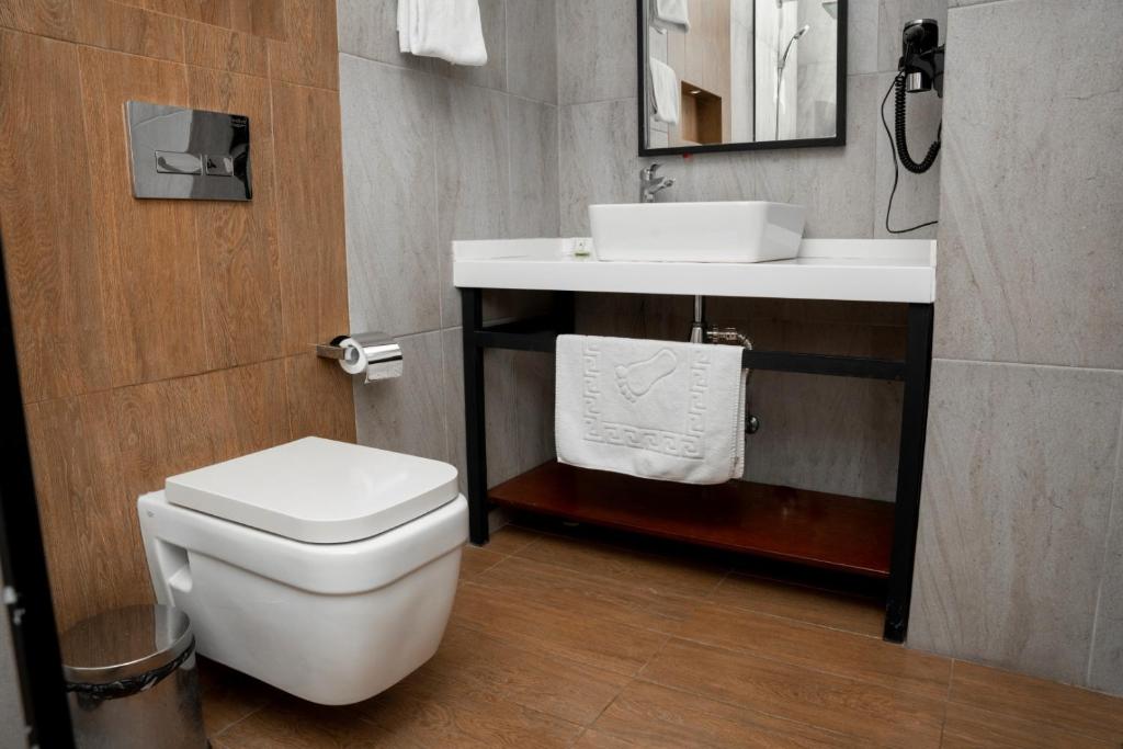 Double or Twin Deluxe