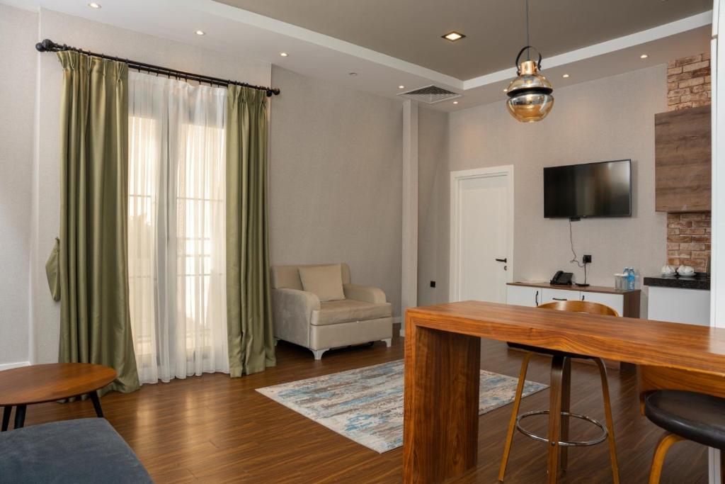 Family Room Standard