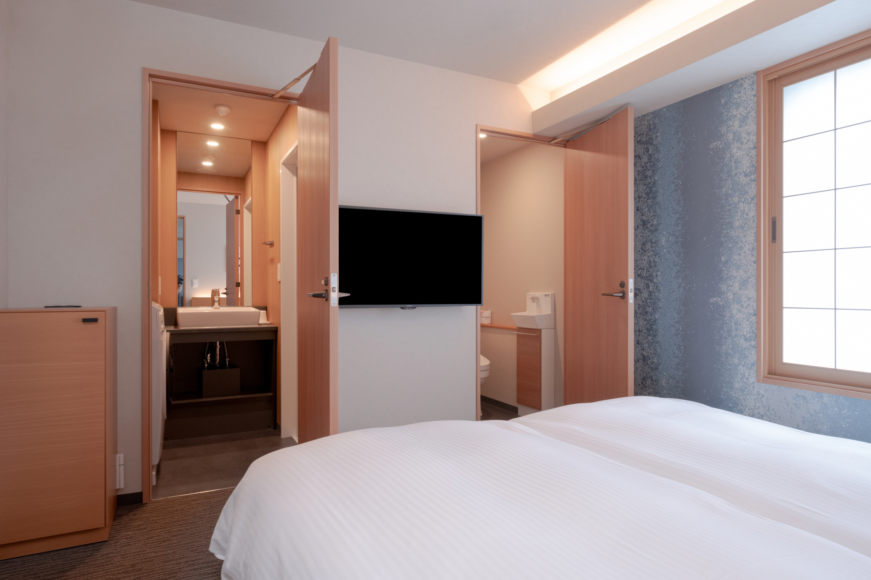 Suite Two Bedrooms