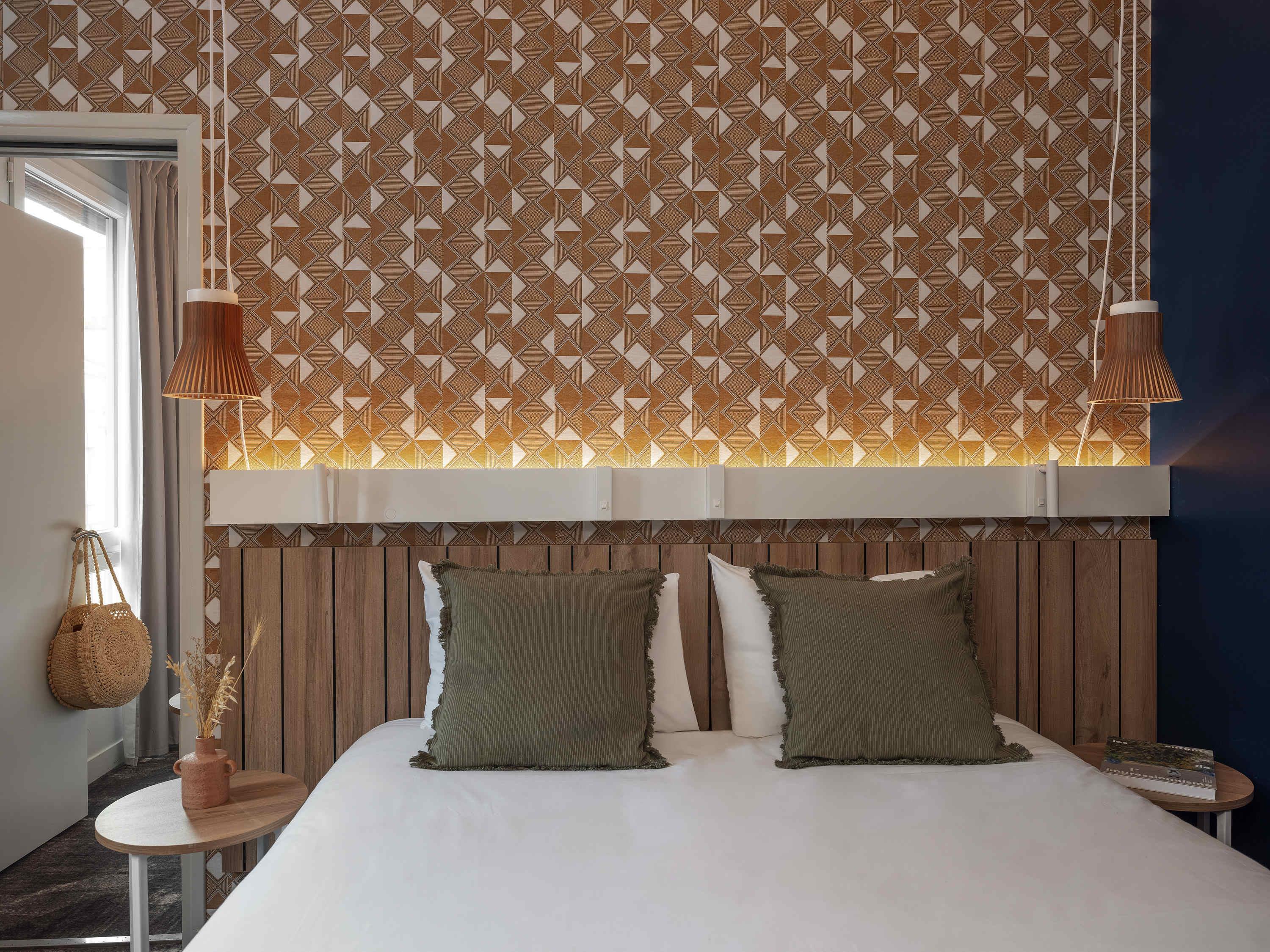 Suite Connecting Room