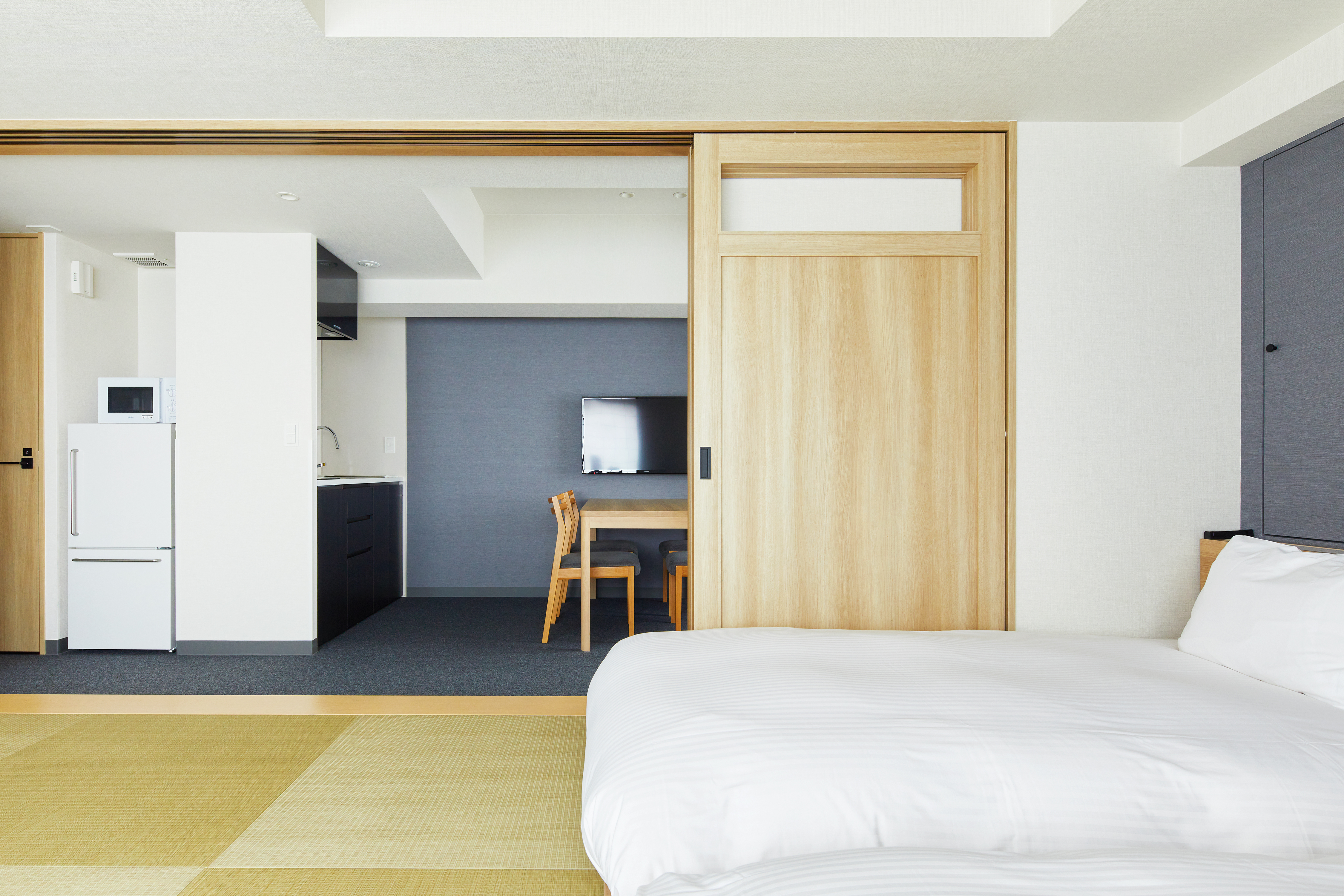 Studio Japanese Room