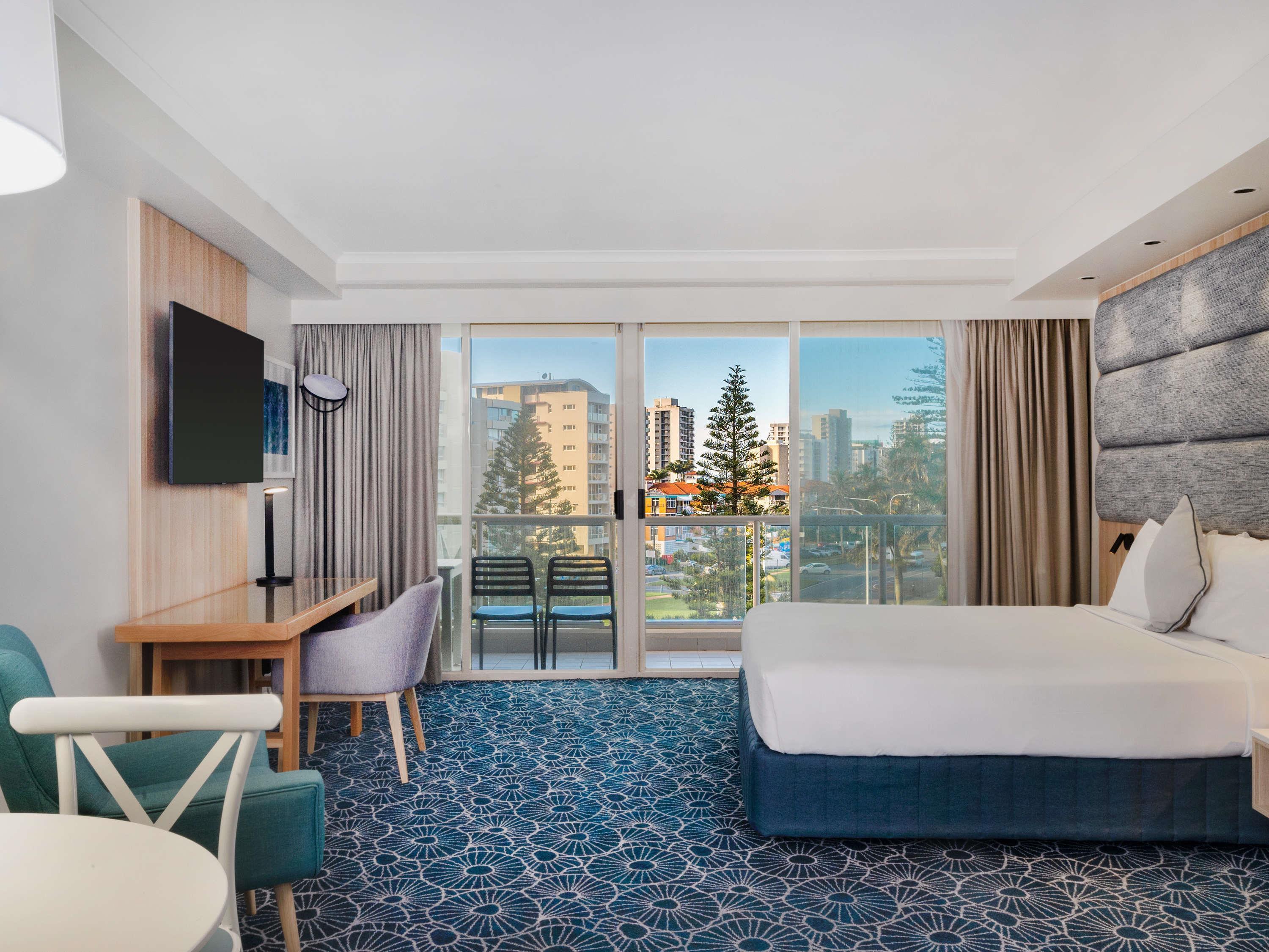 Suite Deluxe King Bed