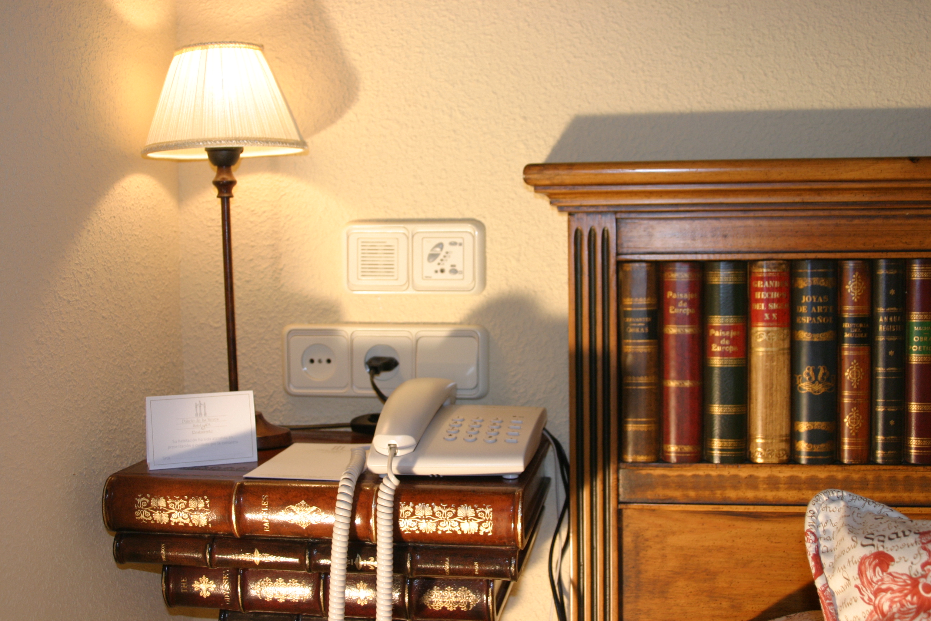 Double or Twin Standard