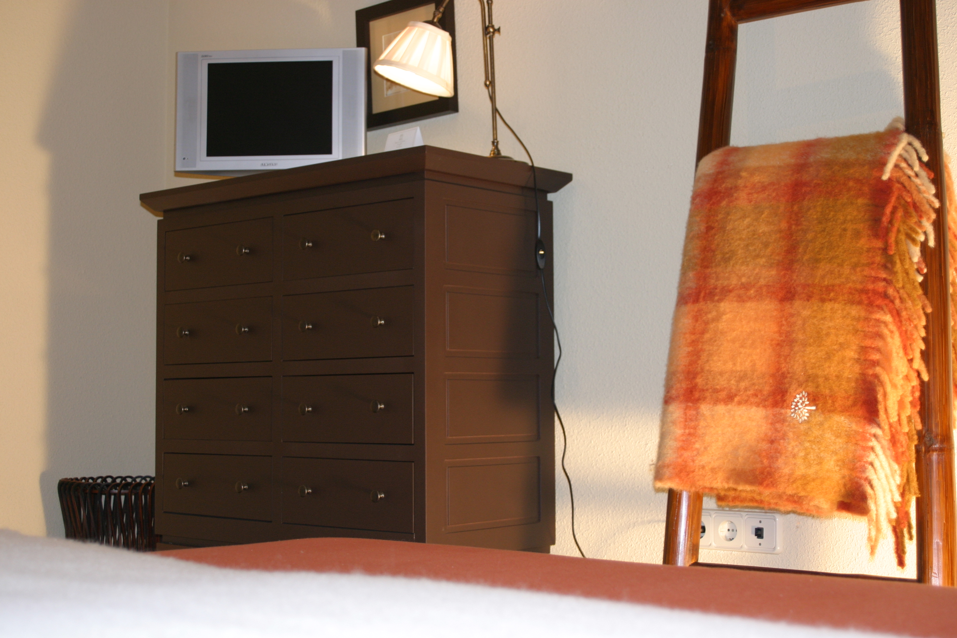 Double or Twin Standard