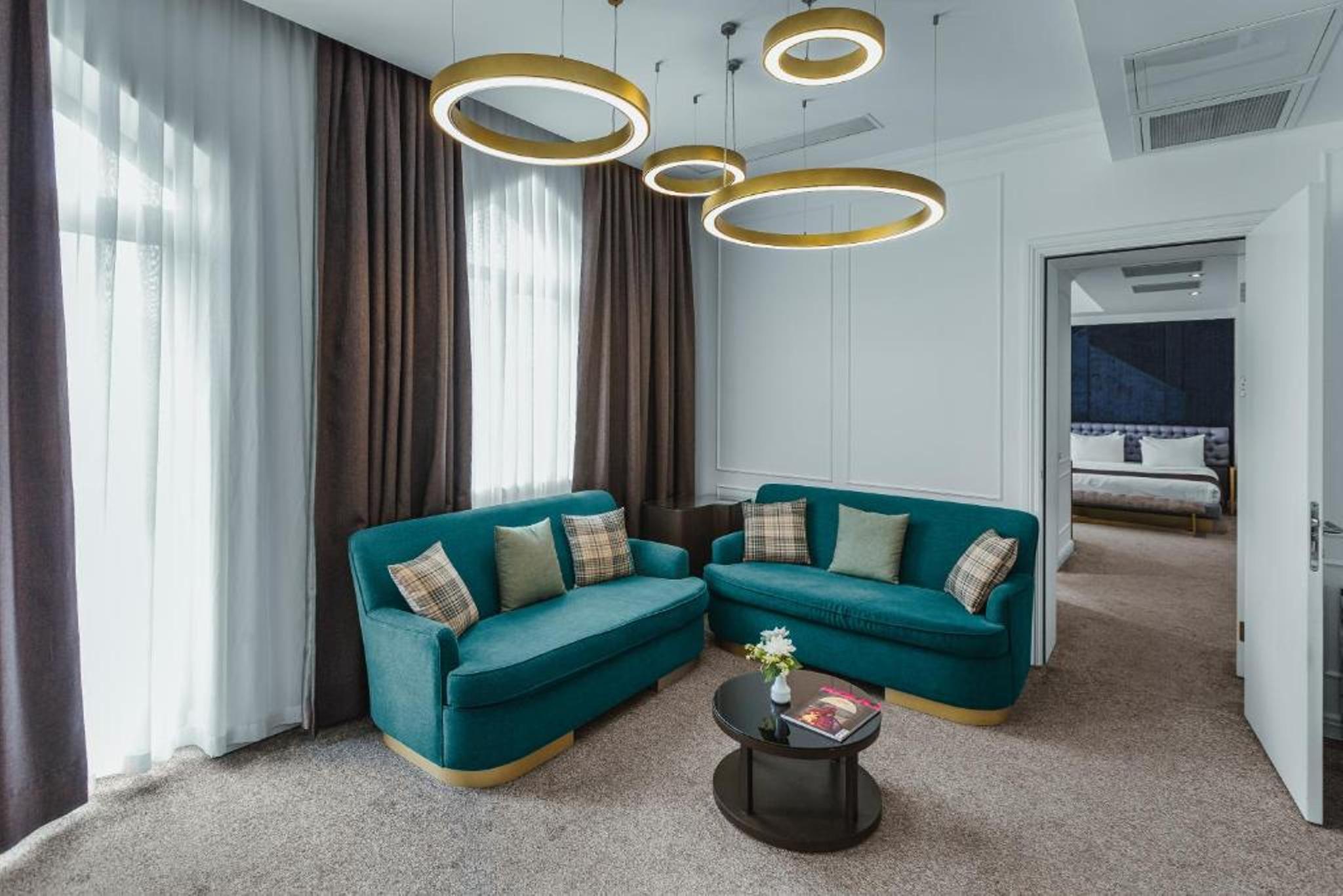 Suite Two Bedrooms One Bathroom