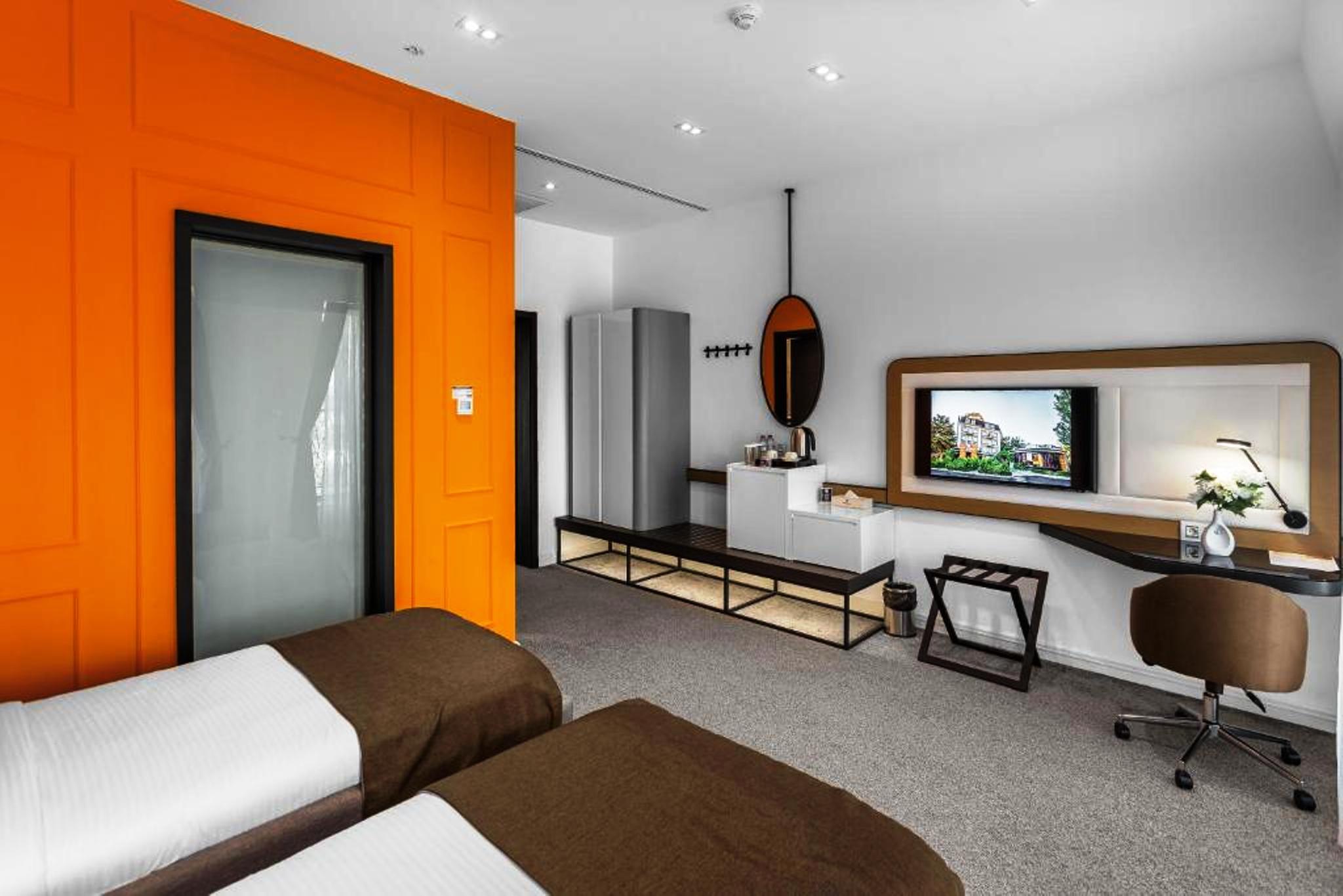 Double or Twin Connecting Room