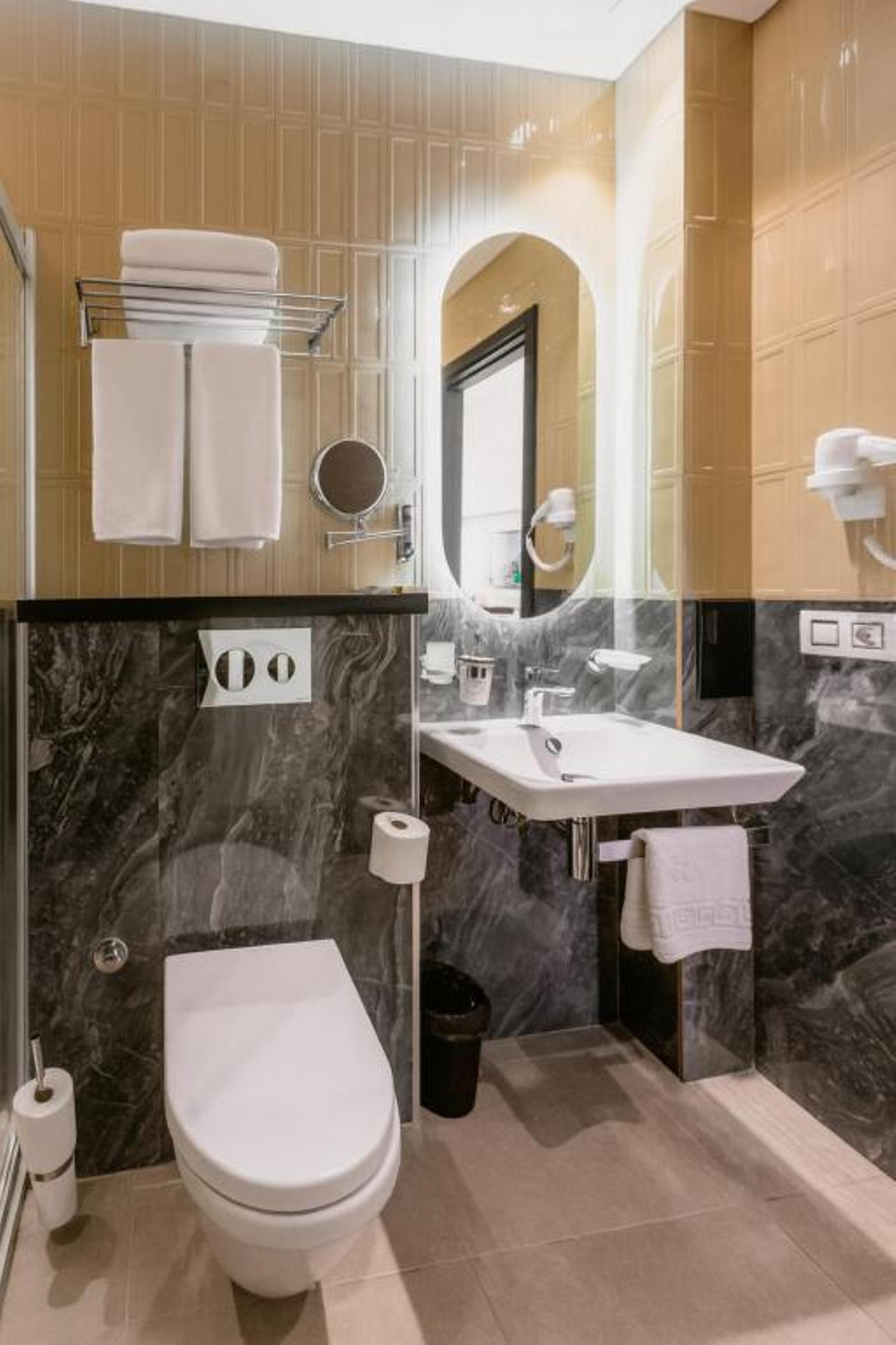 Double or Twin Connecting Room