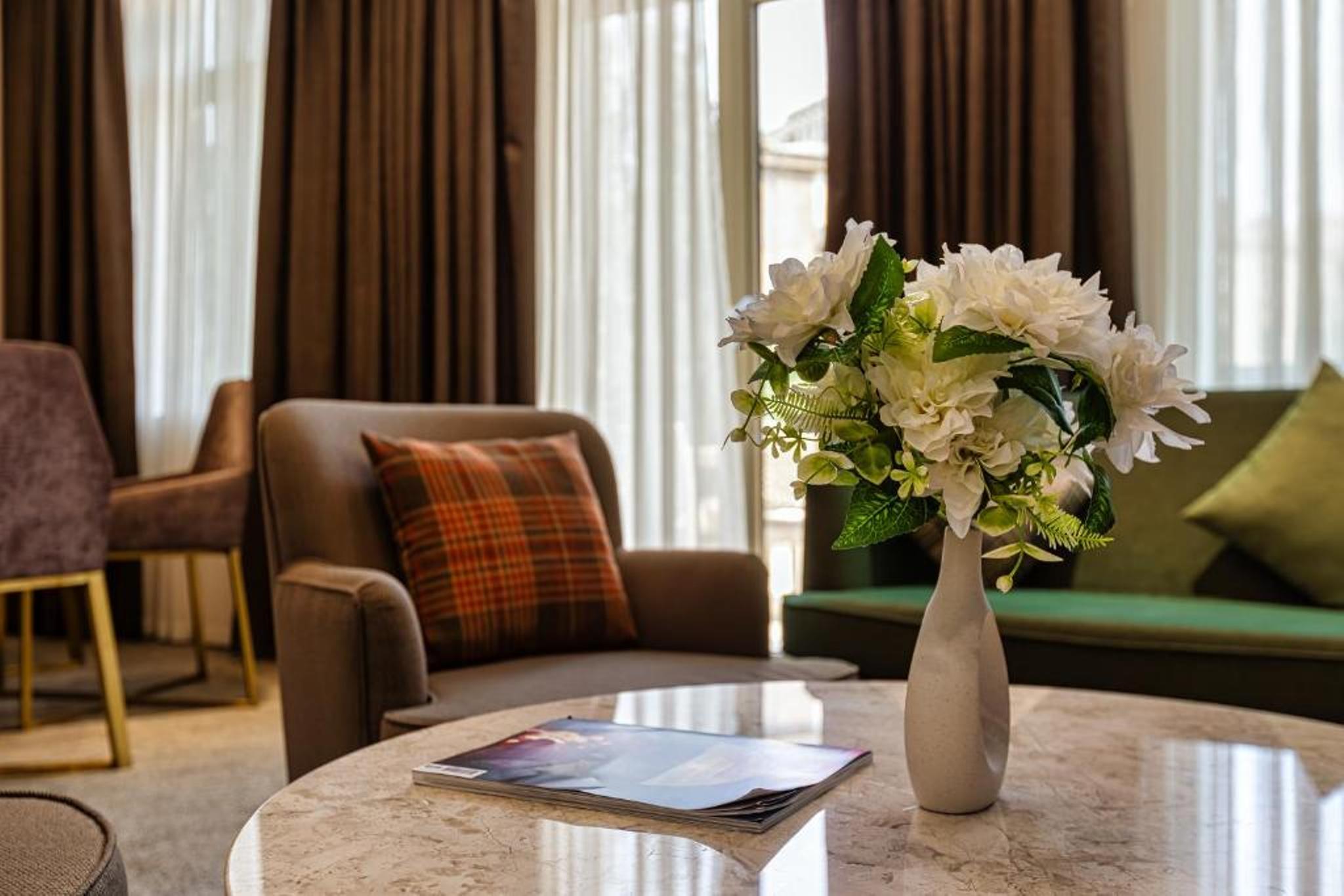 Suite Classic with Terrace