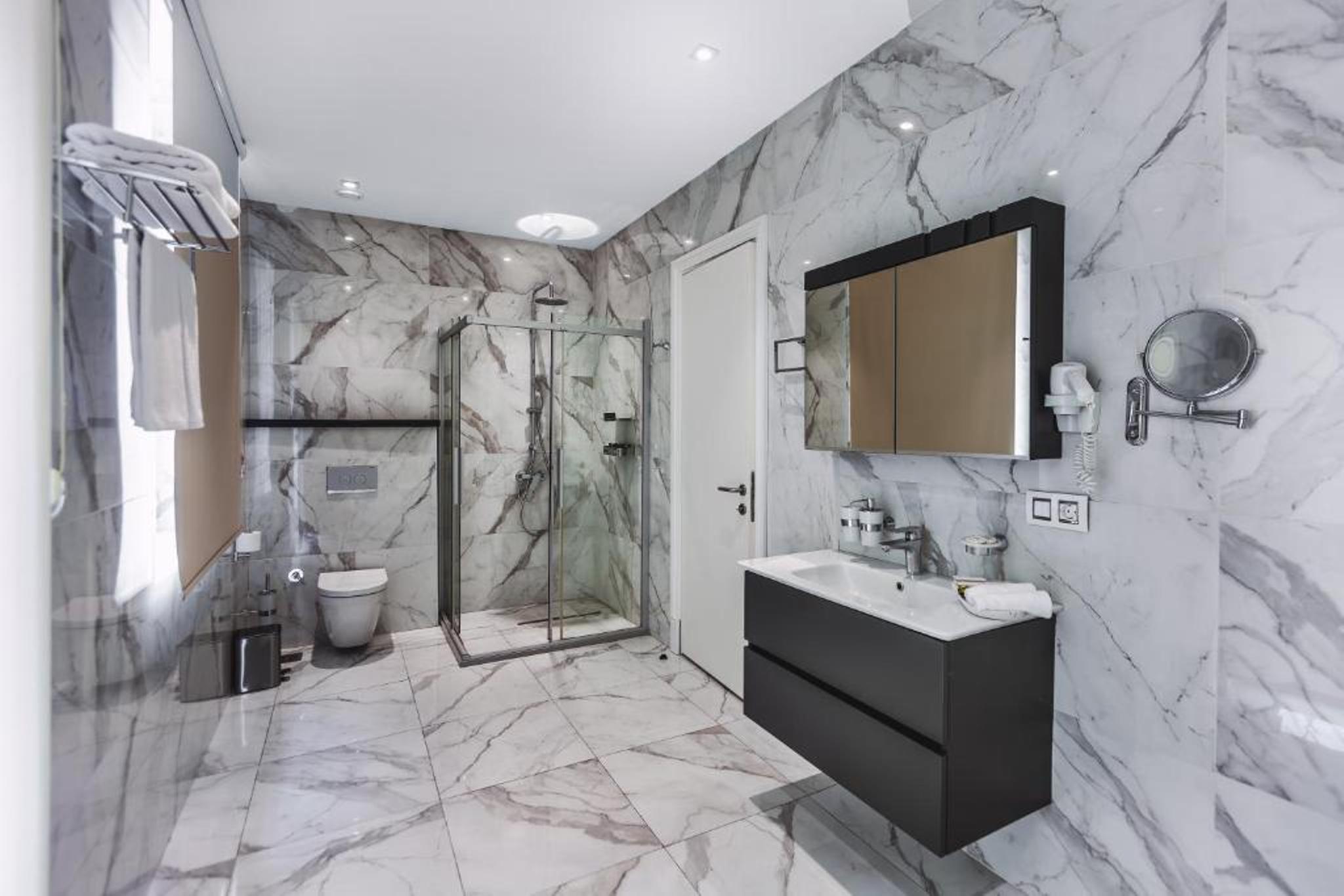 Suite Classic with Terrace