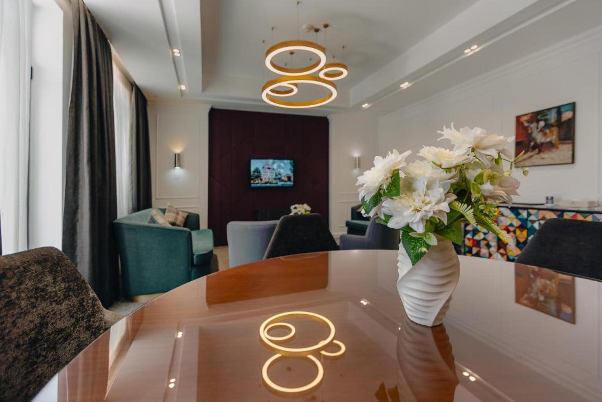 Suite Classic with Terrace