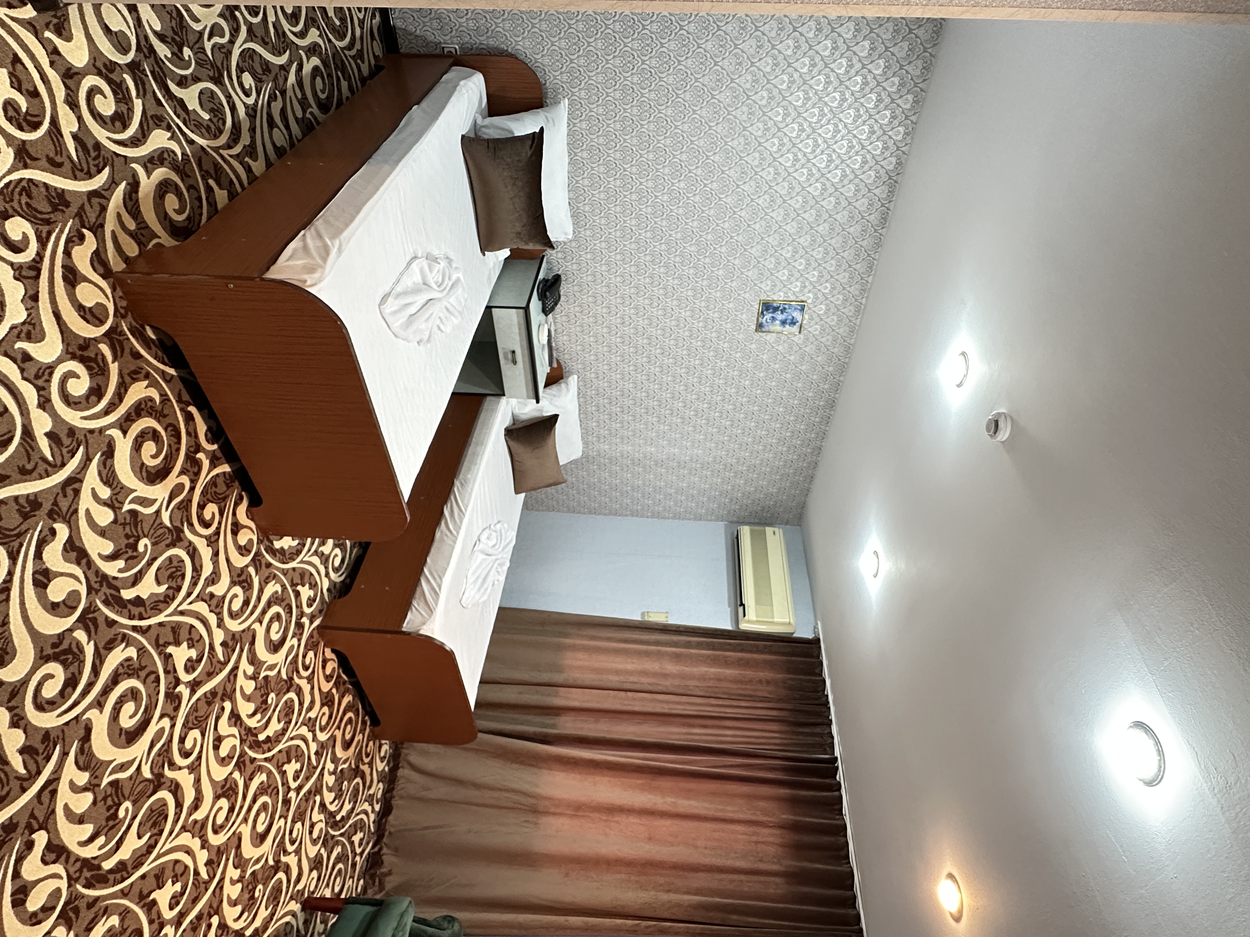 Double or Twin Standard