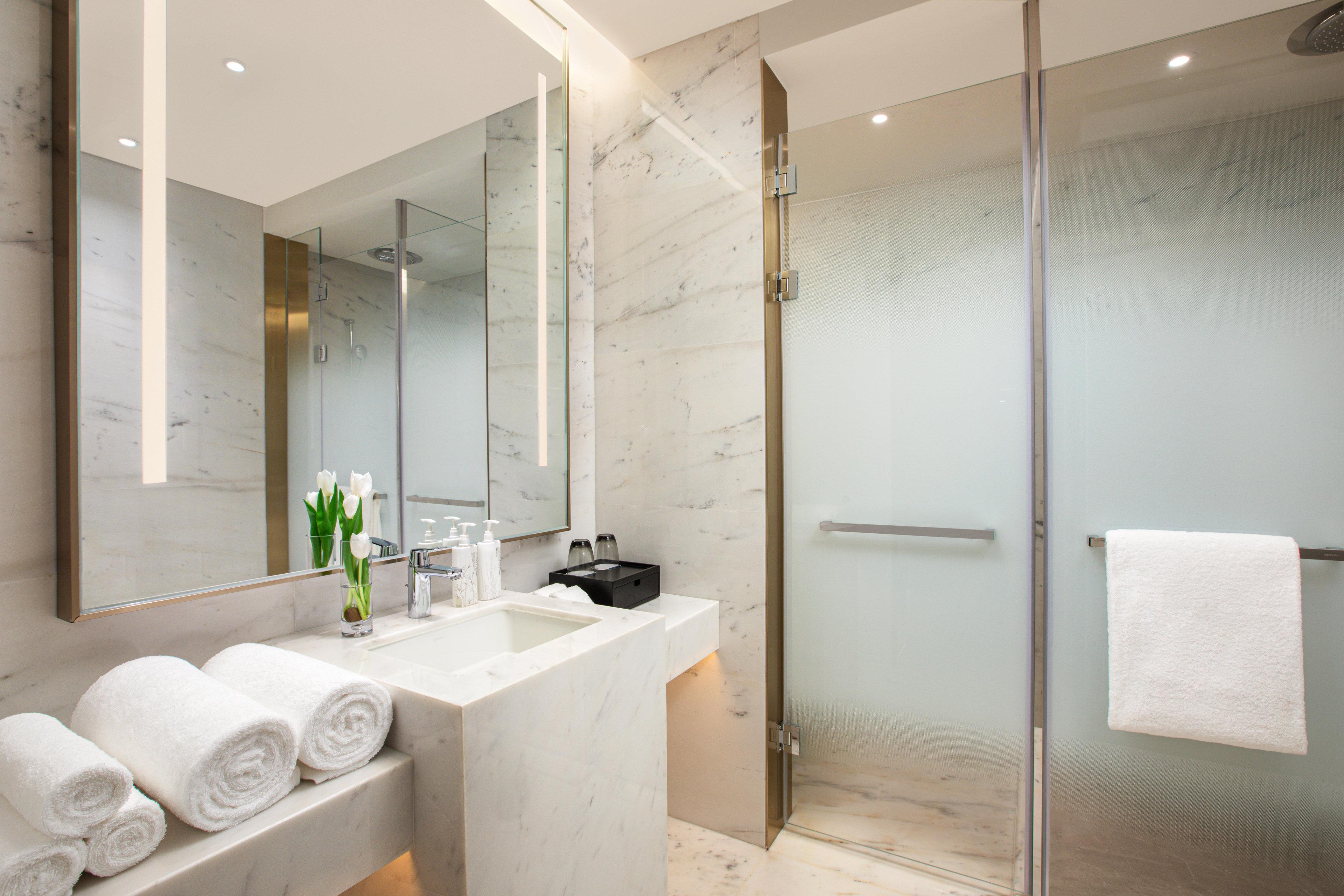 Double City View King Bed