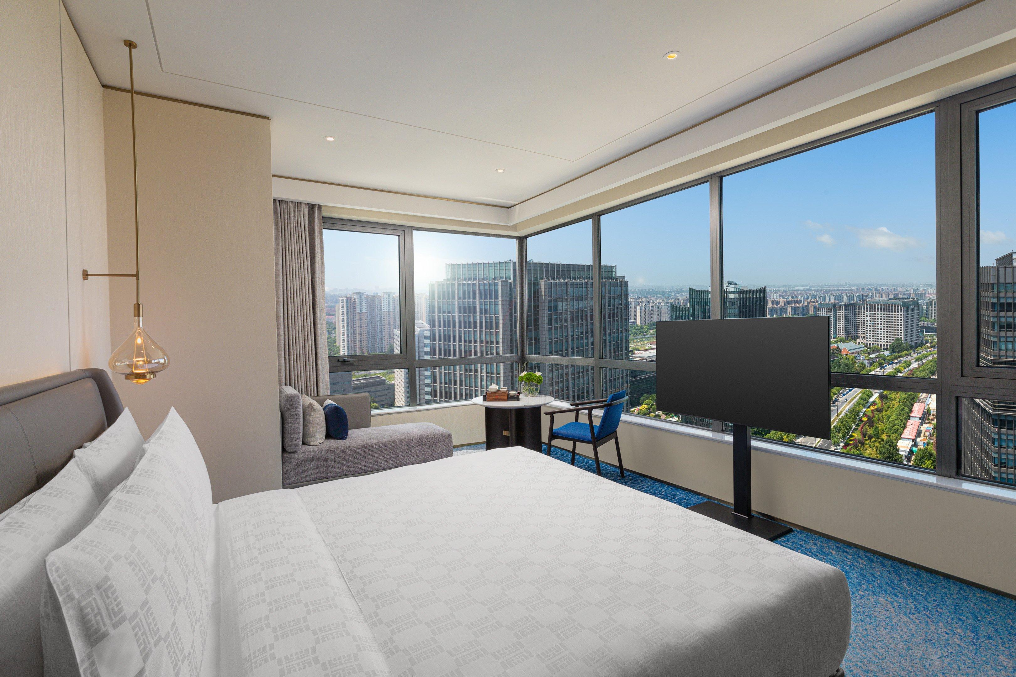 Double City View King Bed