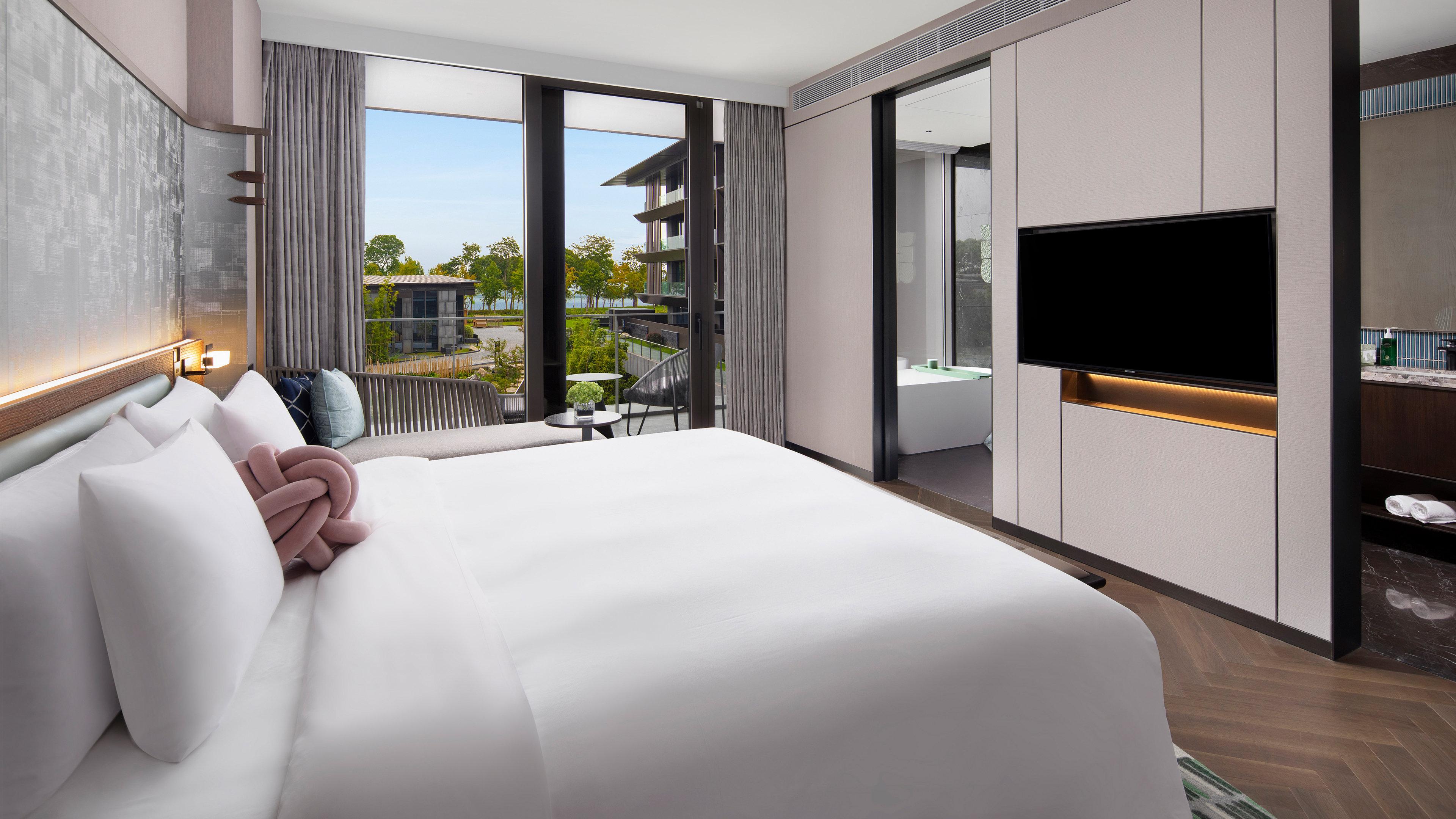 Double Premium Garden View