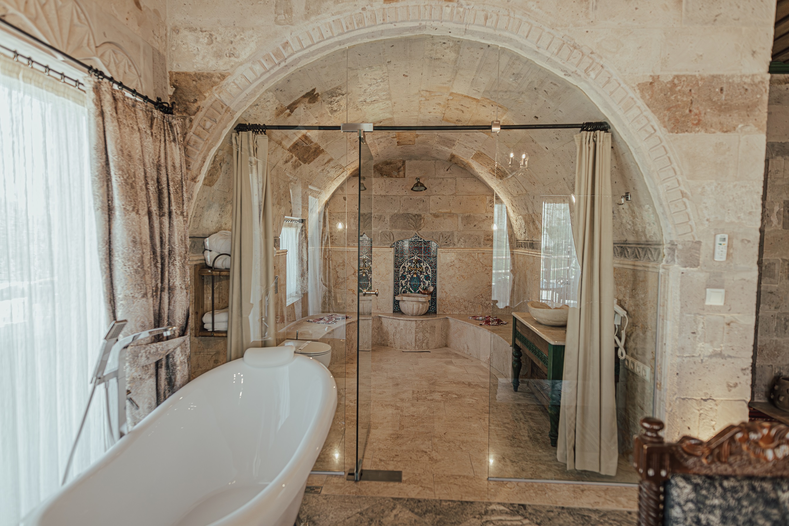 Suite Deluxe Queen Bed