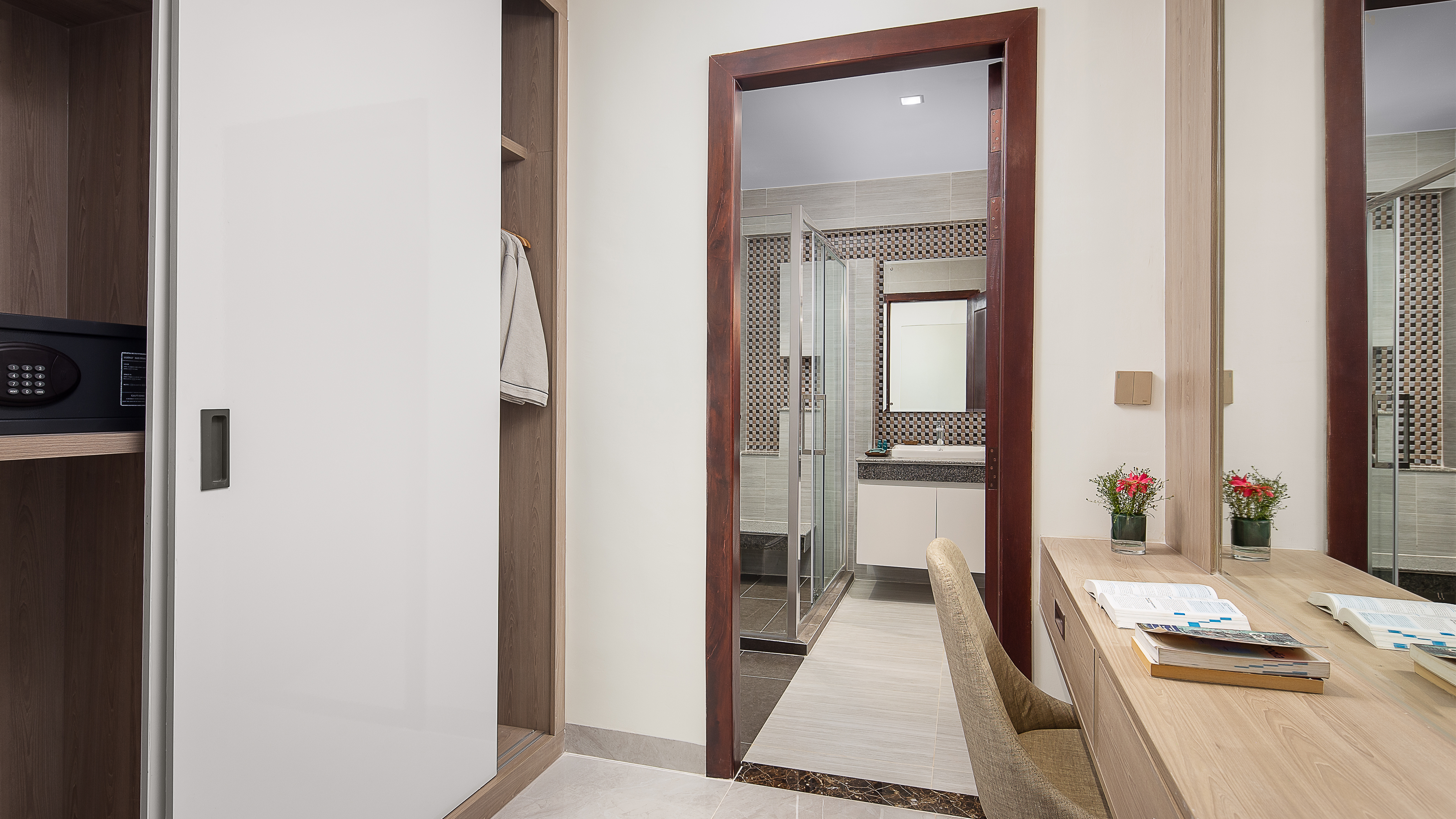 Family Room Deluxe Mountain View