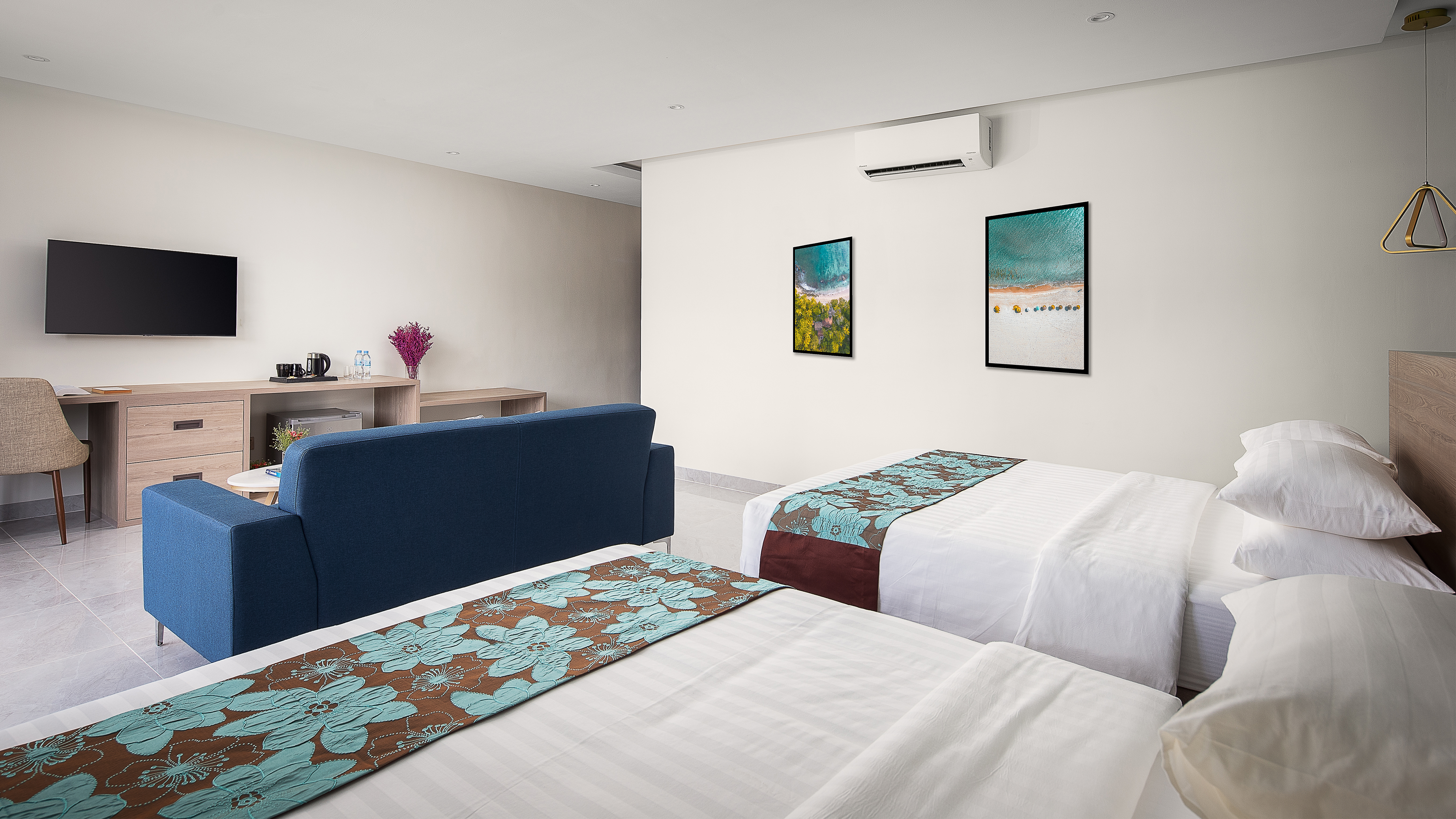 Family Room Deluxe Sea View