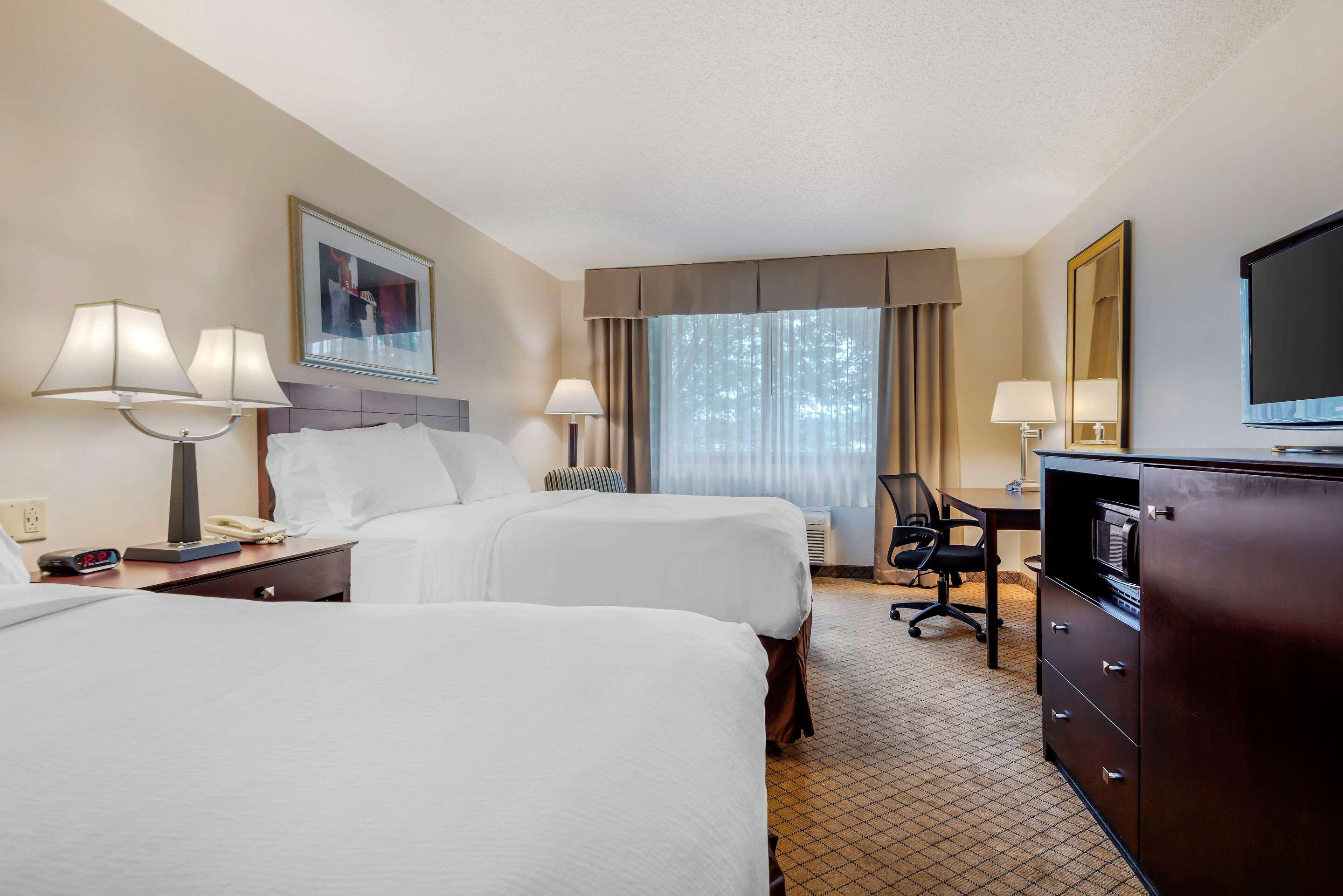 Room Two Double Beds