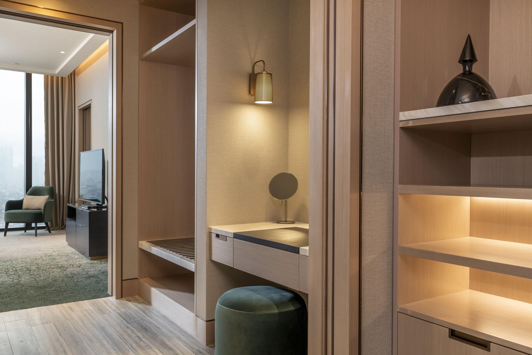 Suite Executive King Bed