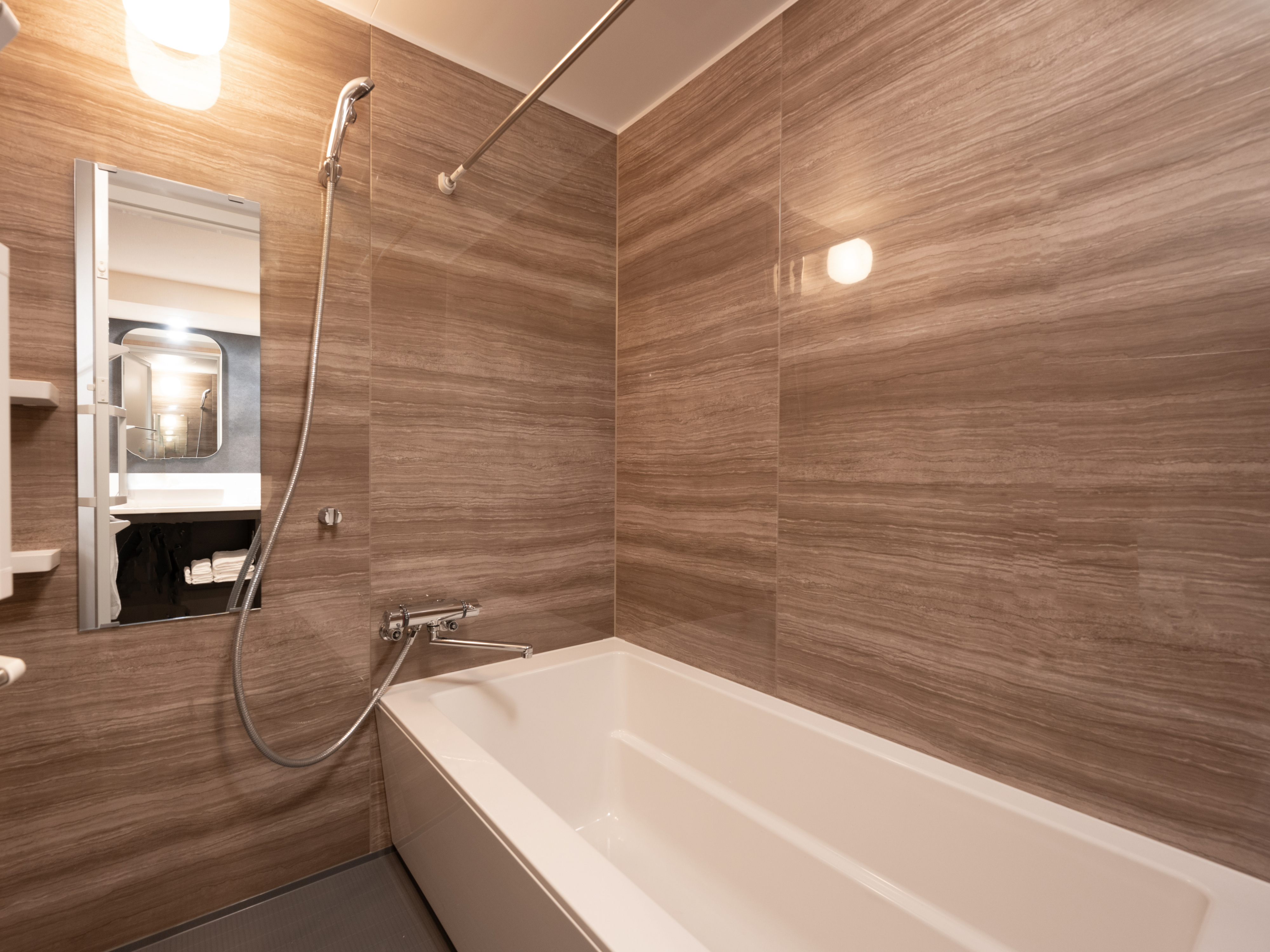 Studio Japanese Room