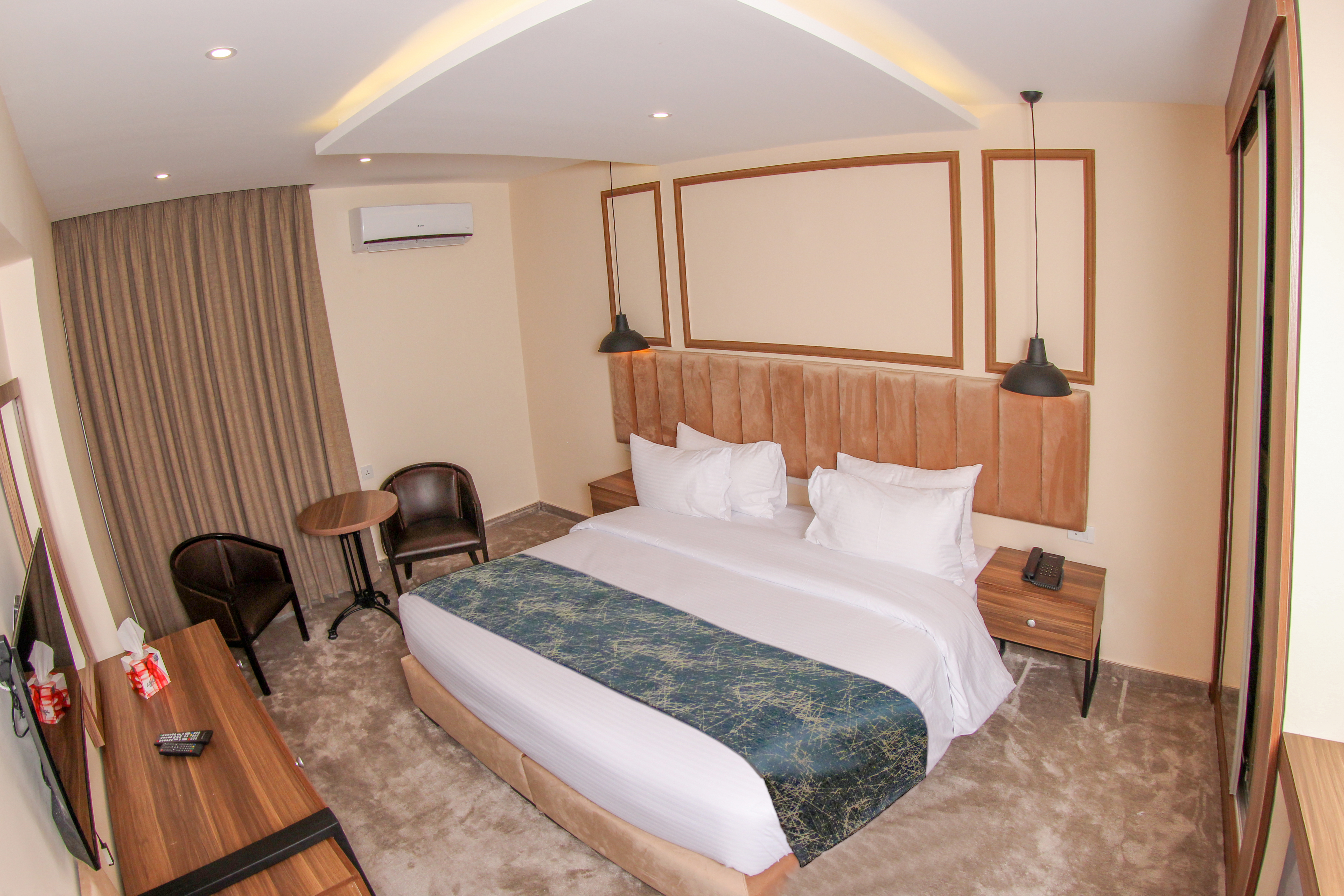 Double or Twin Superior