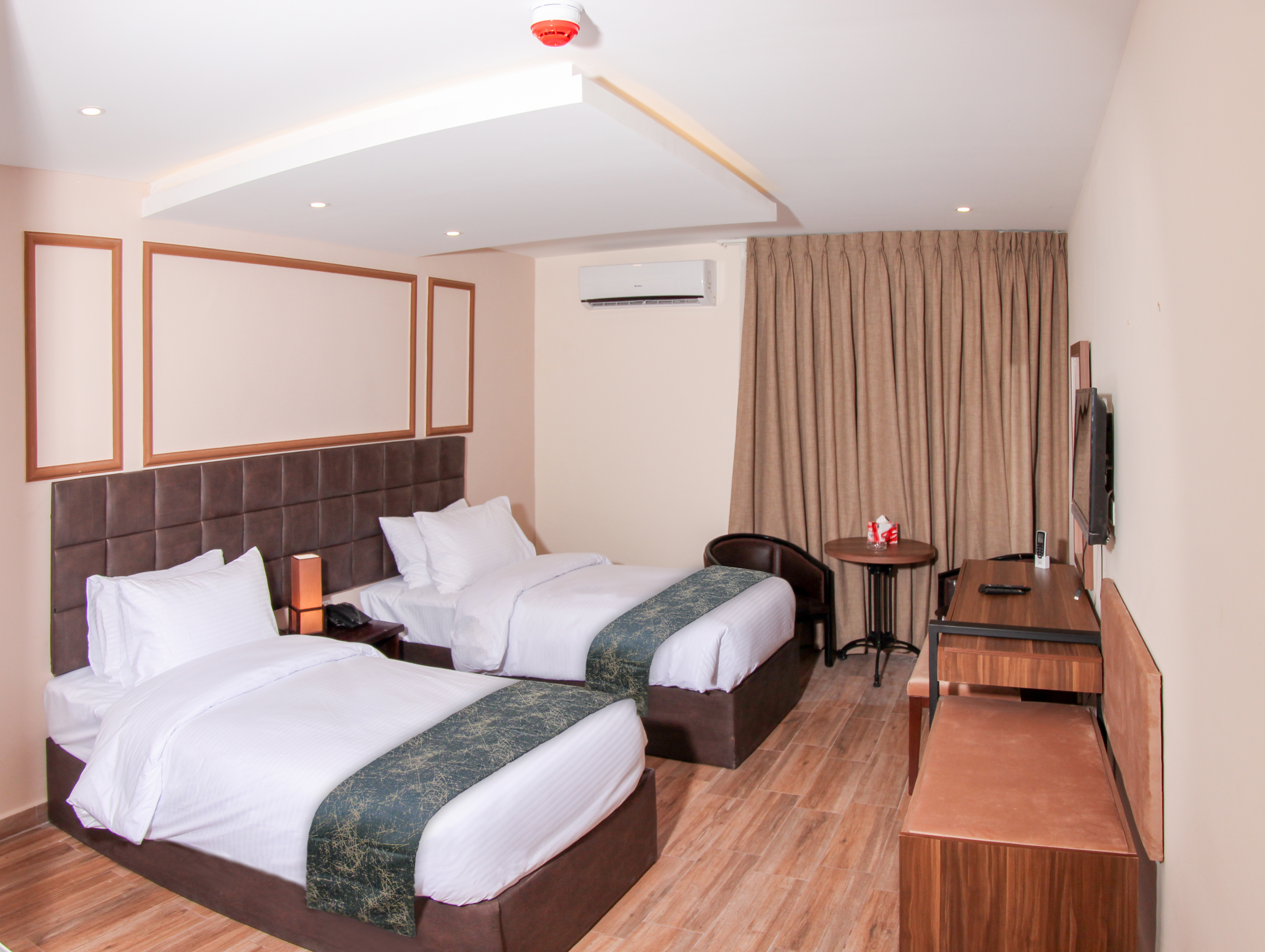 Double or Twin Deluxe