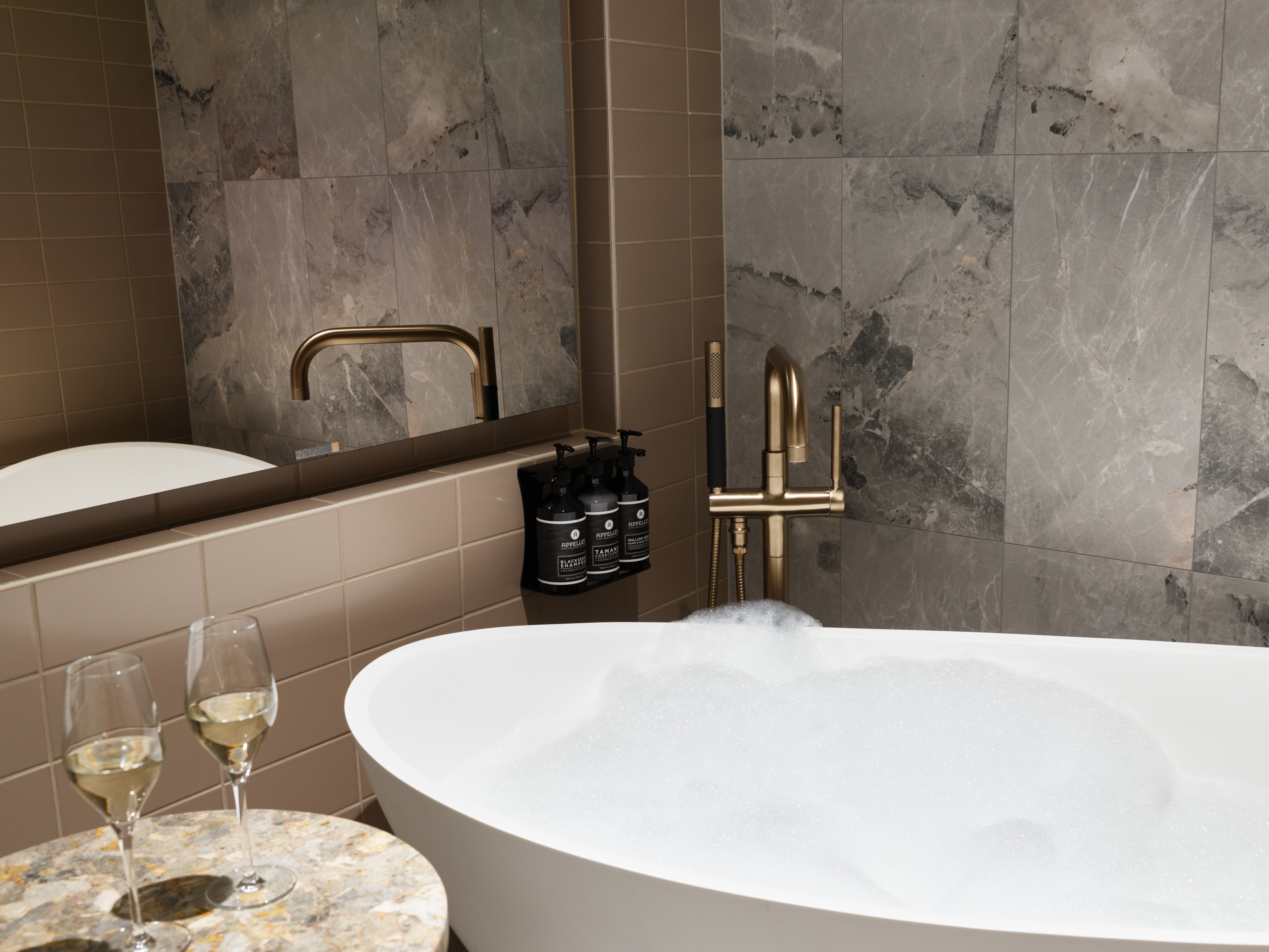 Junior Suite King Size Bed