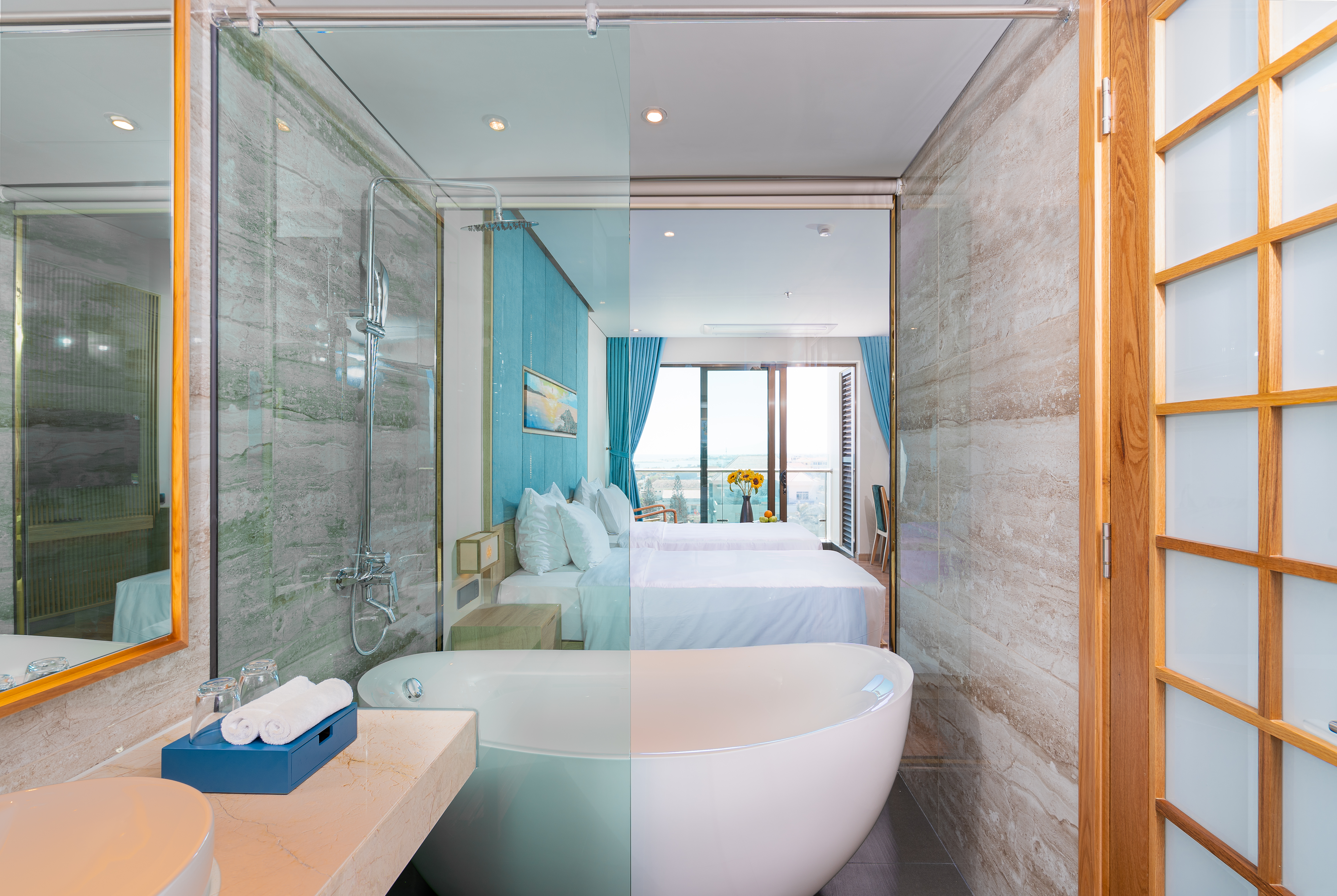 Twin Deluxe Ocean View