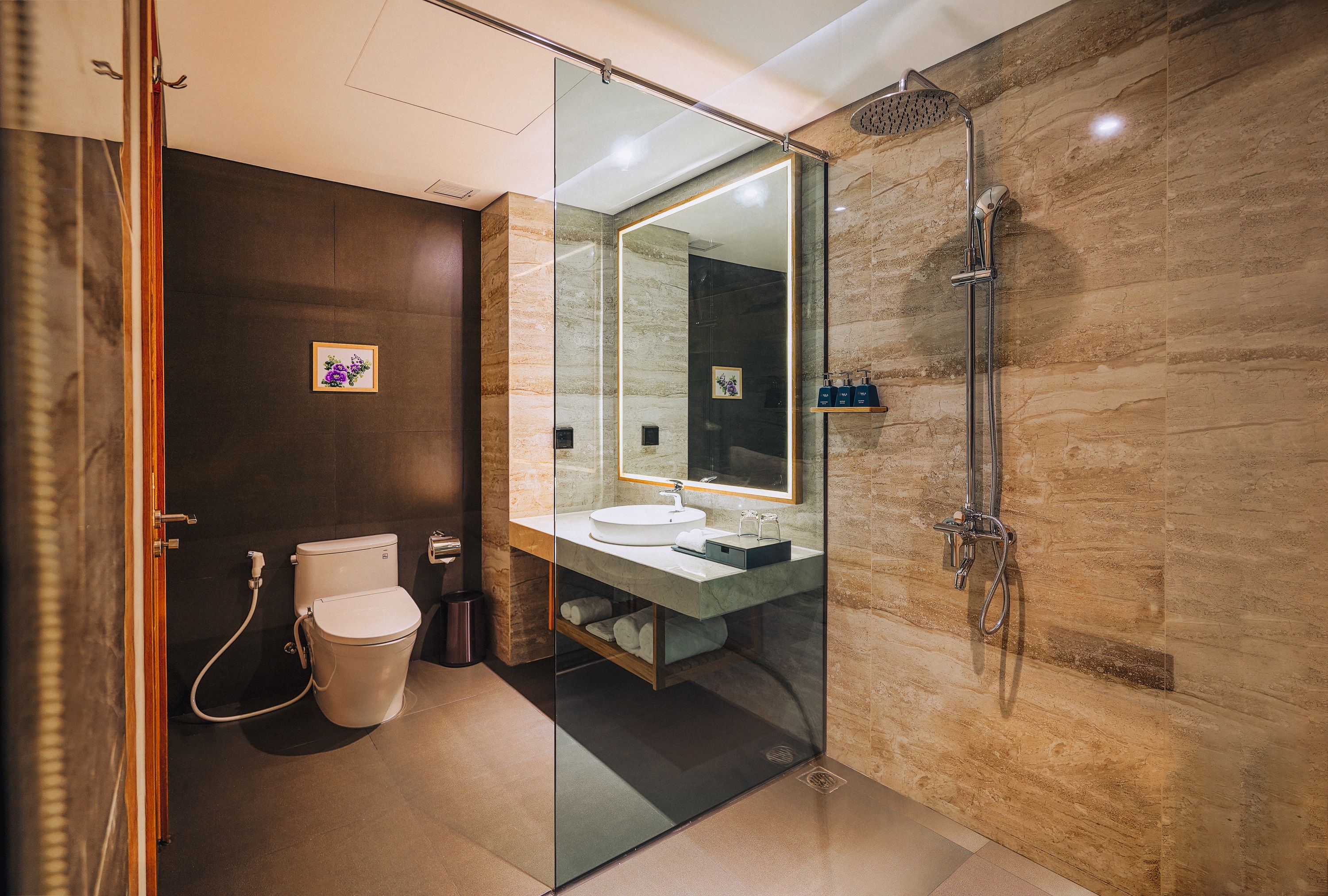 Twin Superior City View