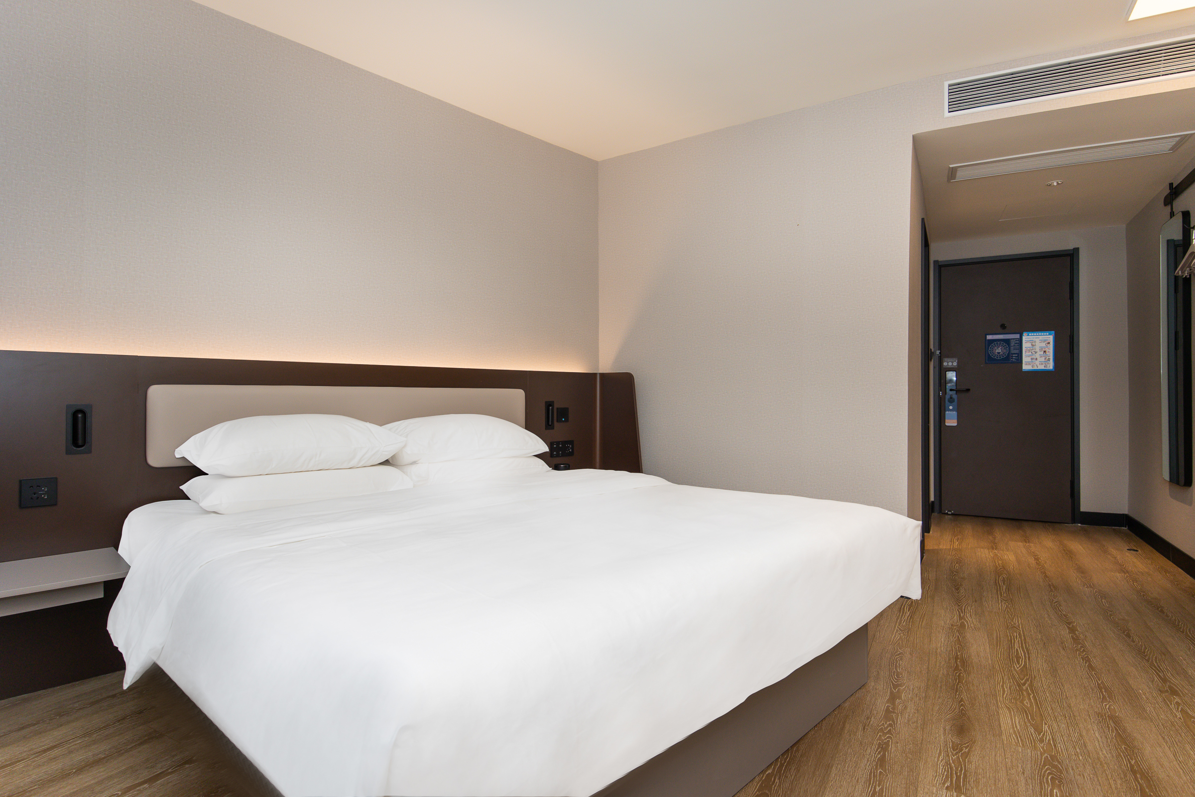 Double Room Without Window