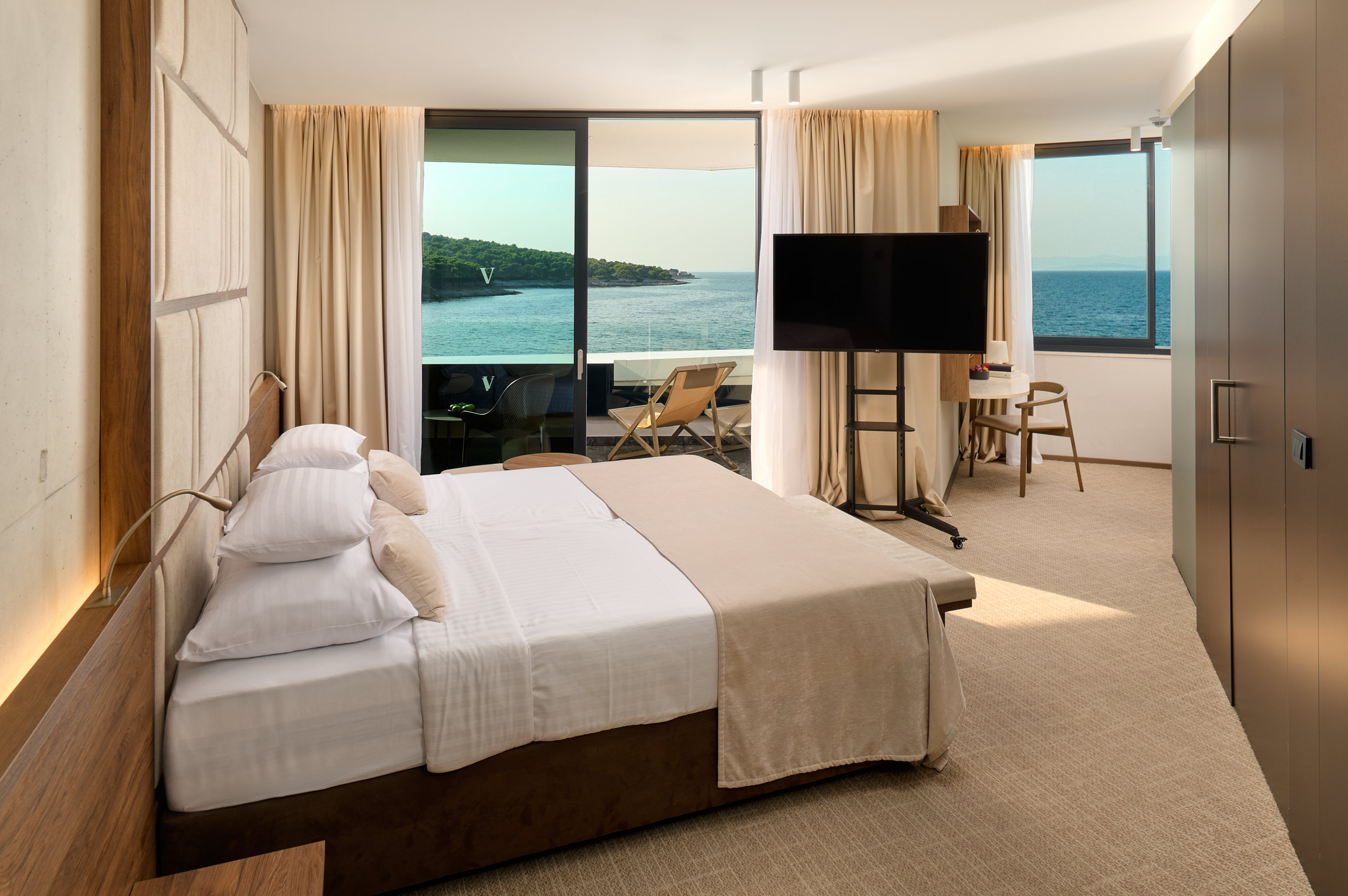 Double or Twin Premium Sea View