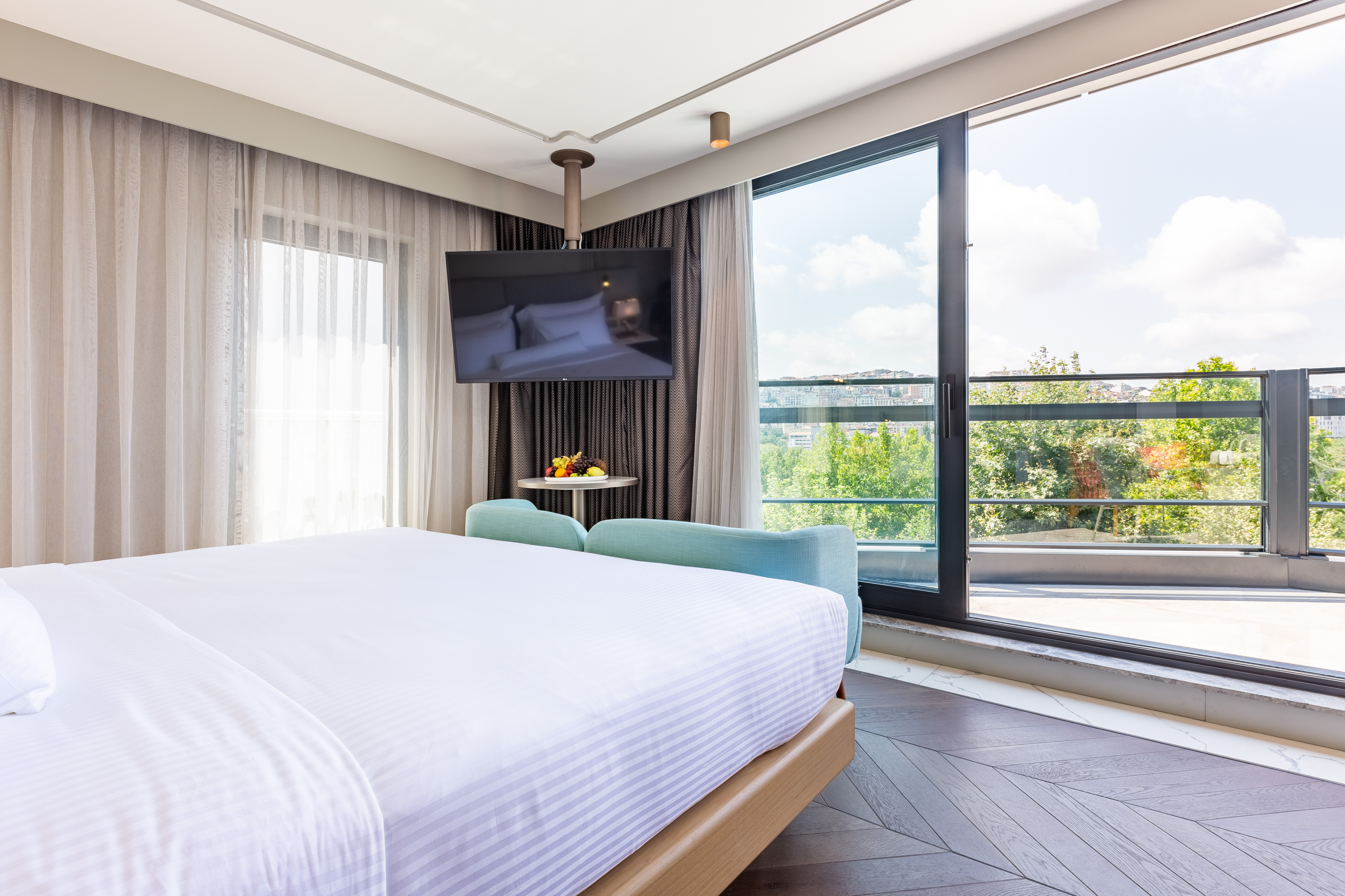 Double Park View with Balcony