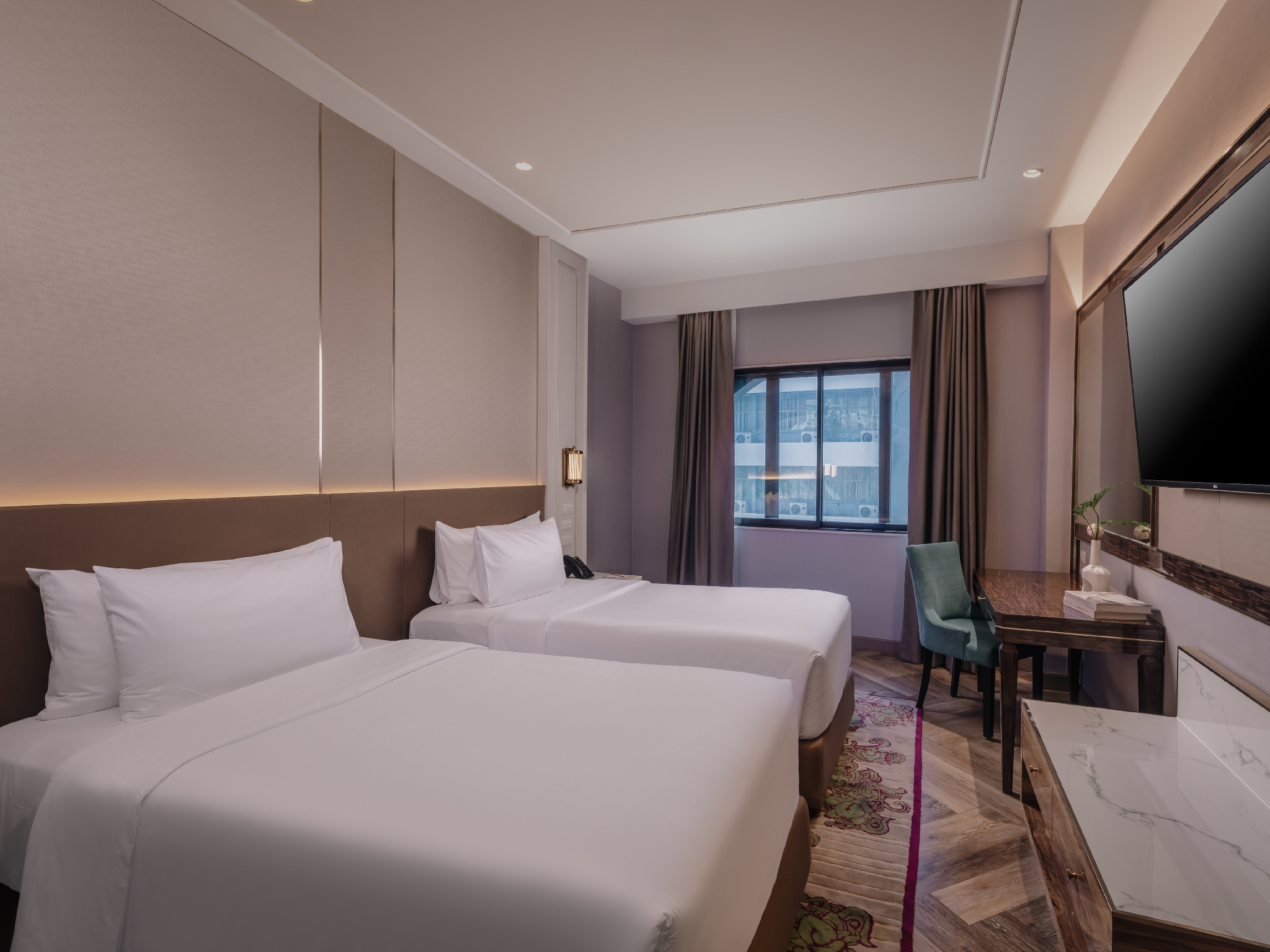 Double or Twin Superior