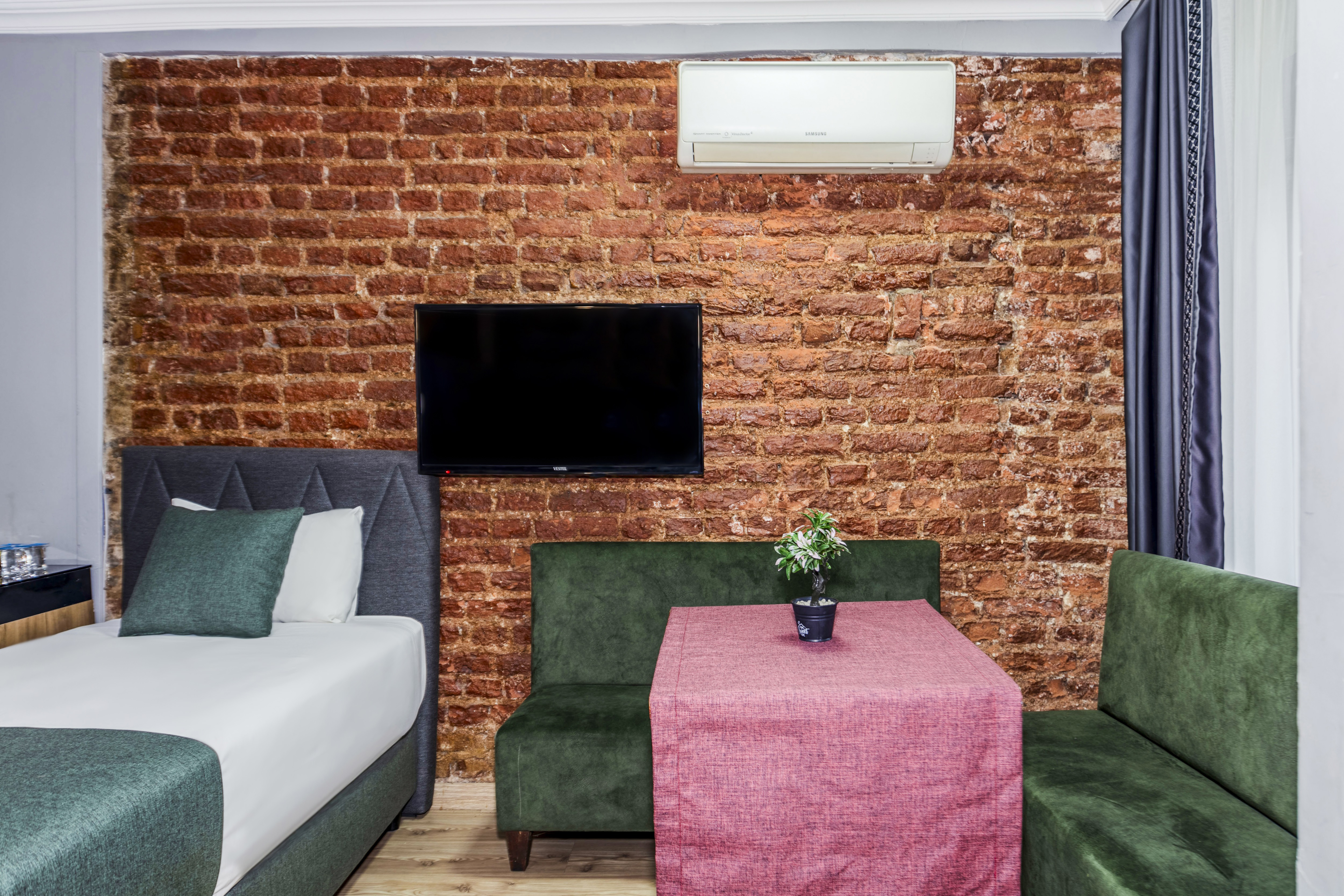 Family Room Standard