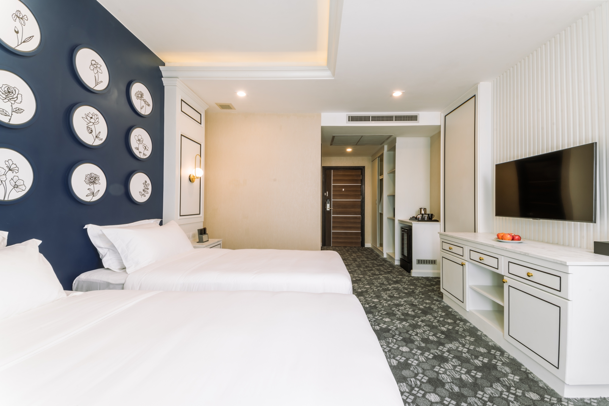 Twin Superior with Balcony