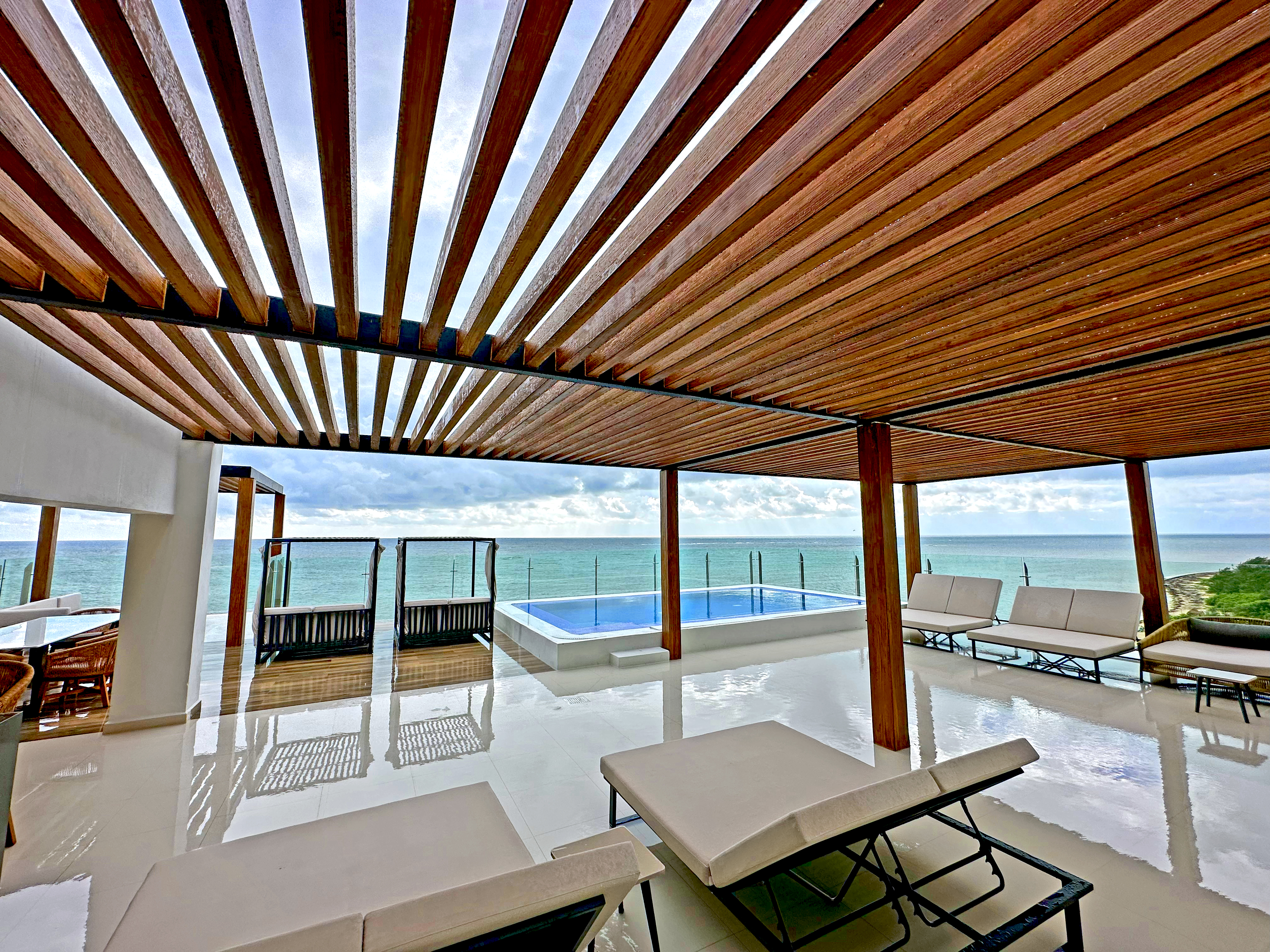 Suite Club Ocean Front