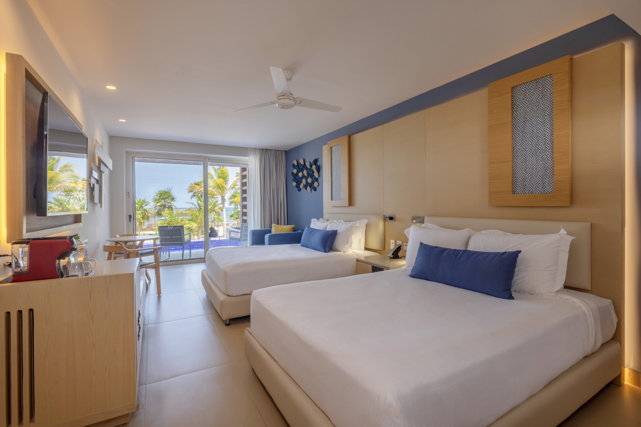 Junior Suite Ocean Front