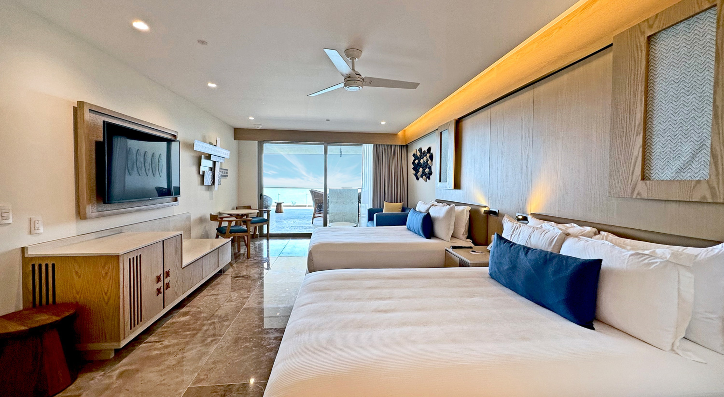 Suite Ocean Front Two Bedrooms
